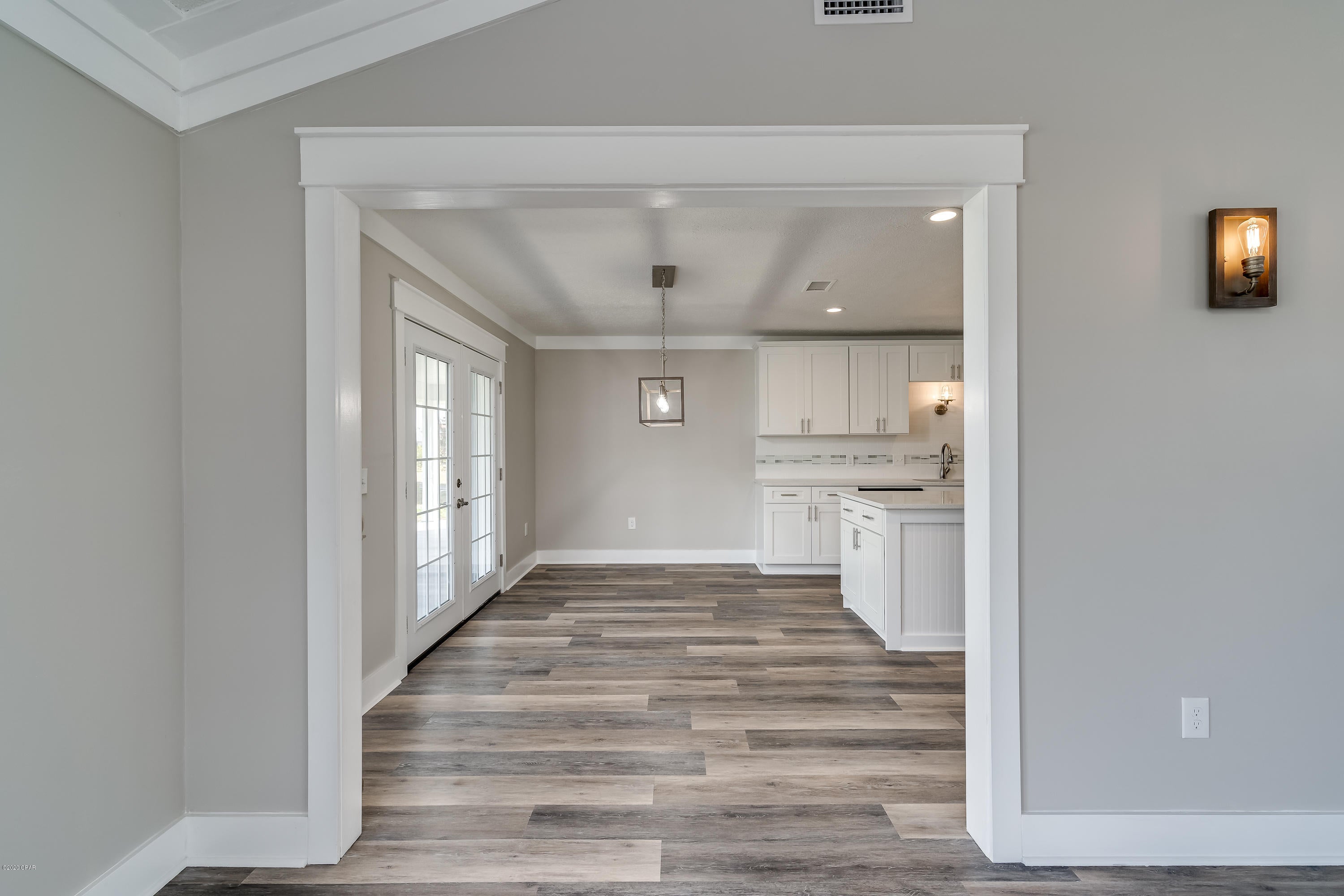 Country Club Harbour Estates - Residential Lease