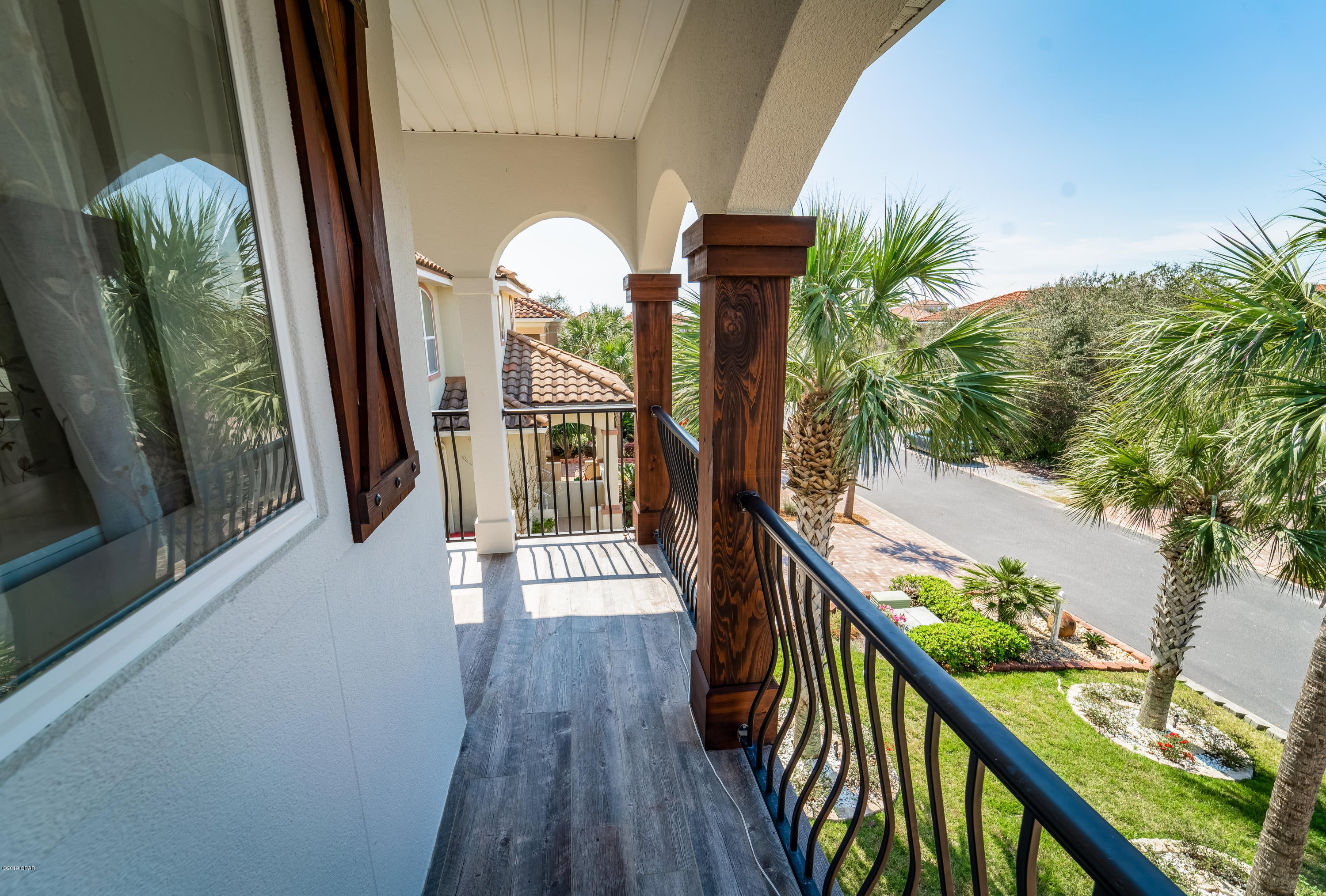 La Valencia Beach Resort - Residential