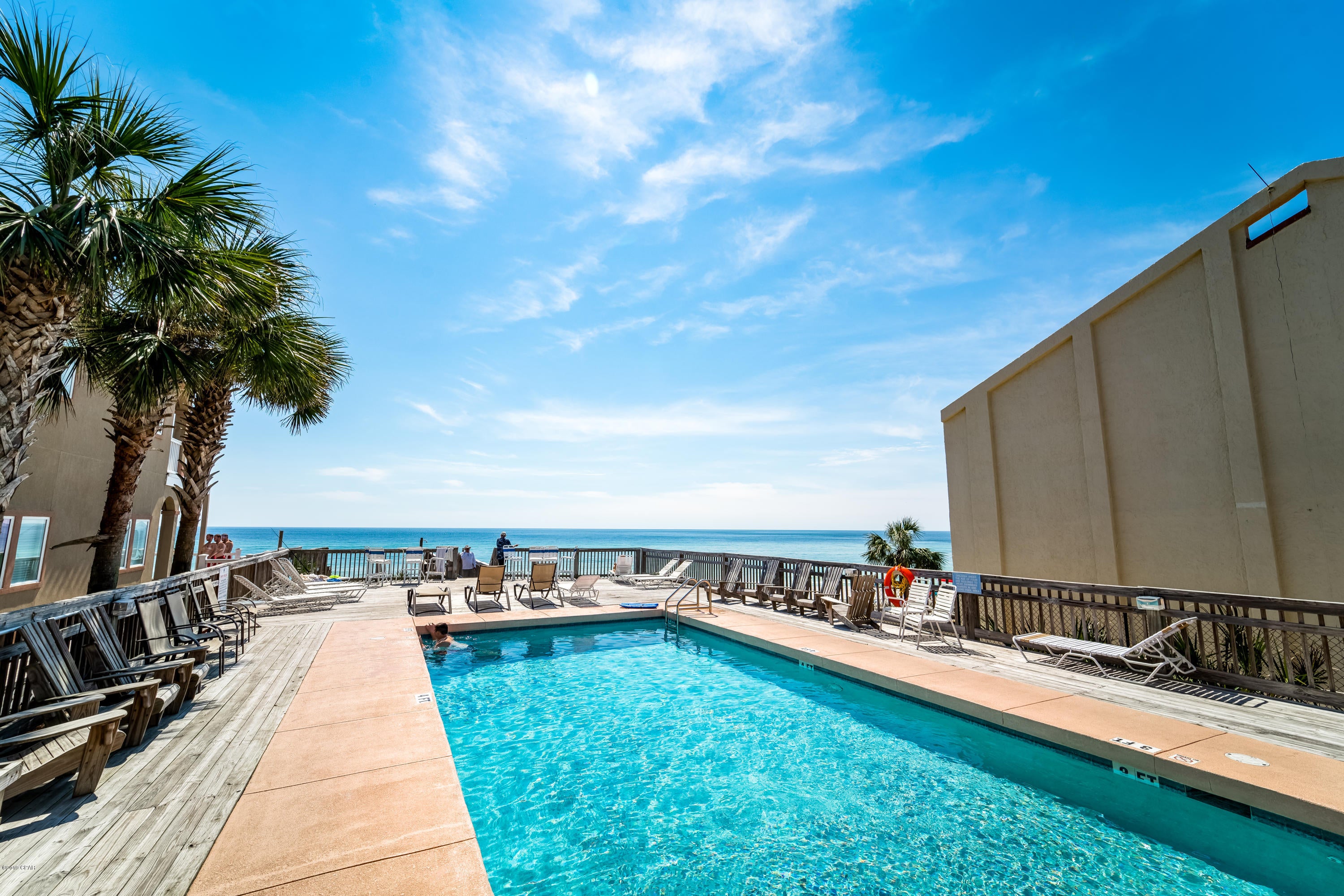 La Valencia Beach Resort - Residential