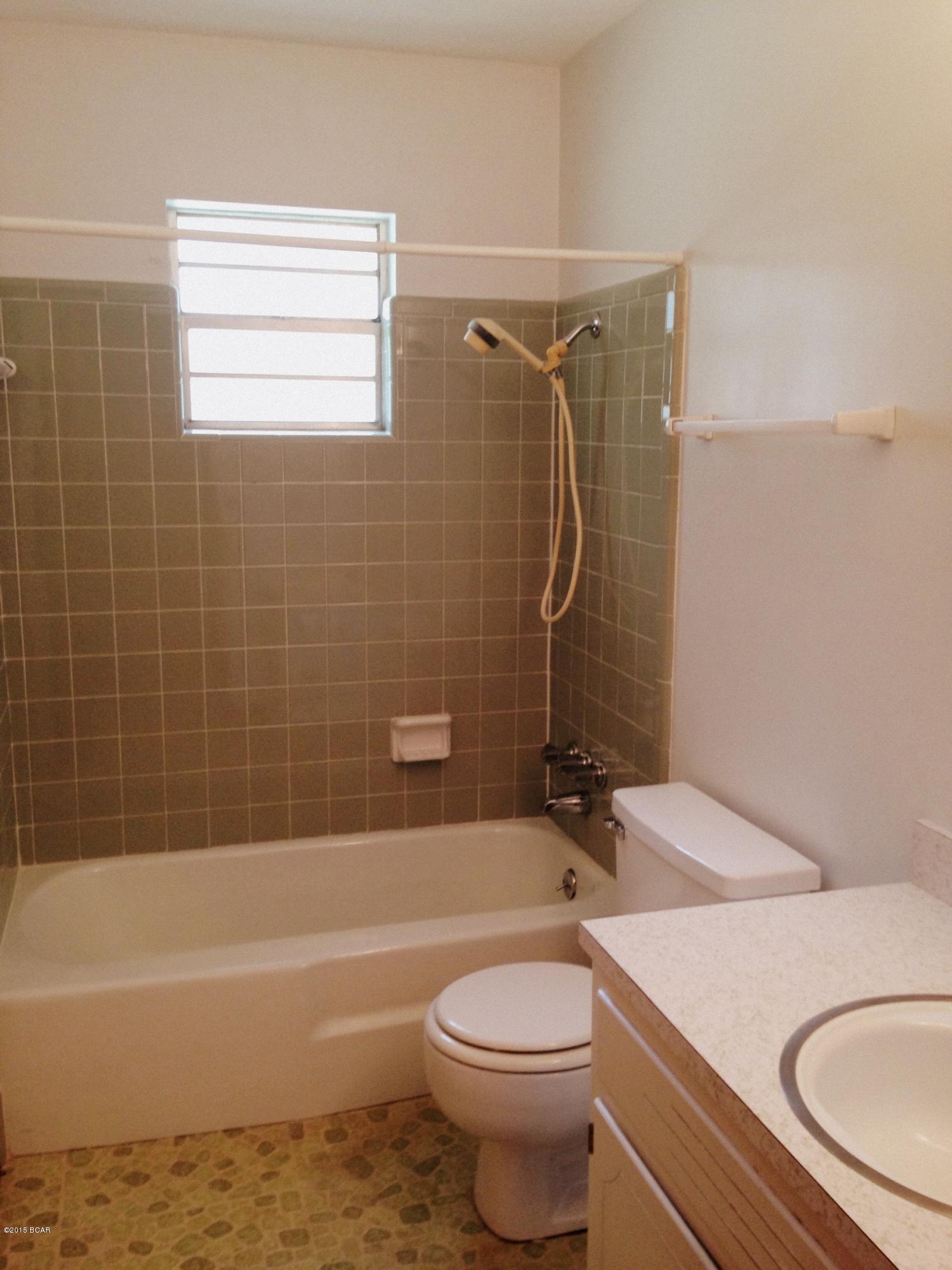 Lannie Rowe Lake Estates U-9 - Residential