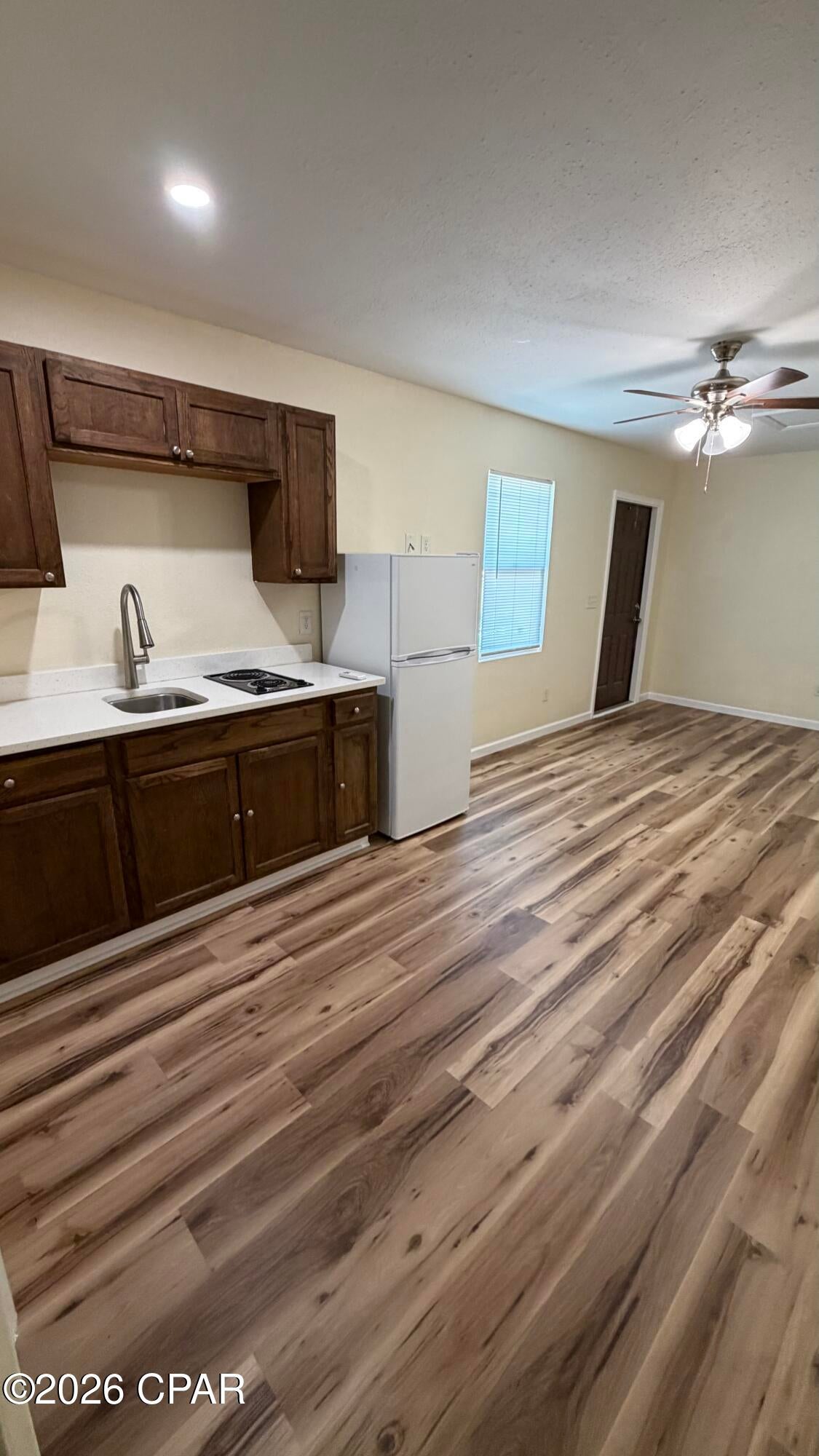 [No Recorded Subdiv] - Residential Lease