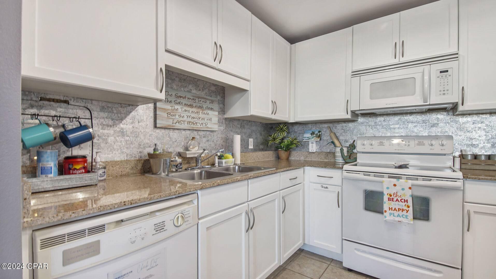 Laketown Wharf - Residential