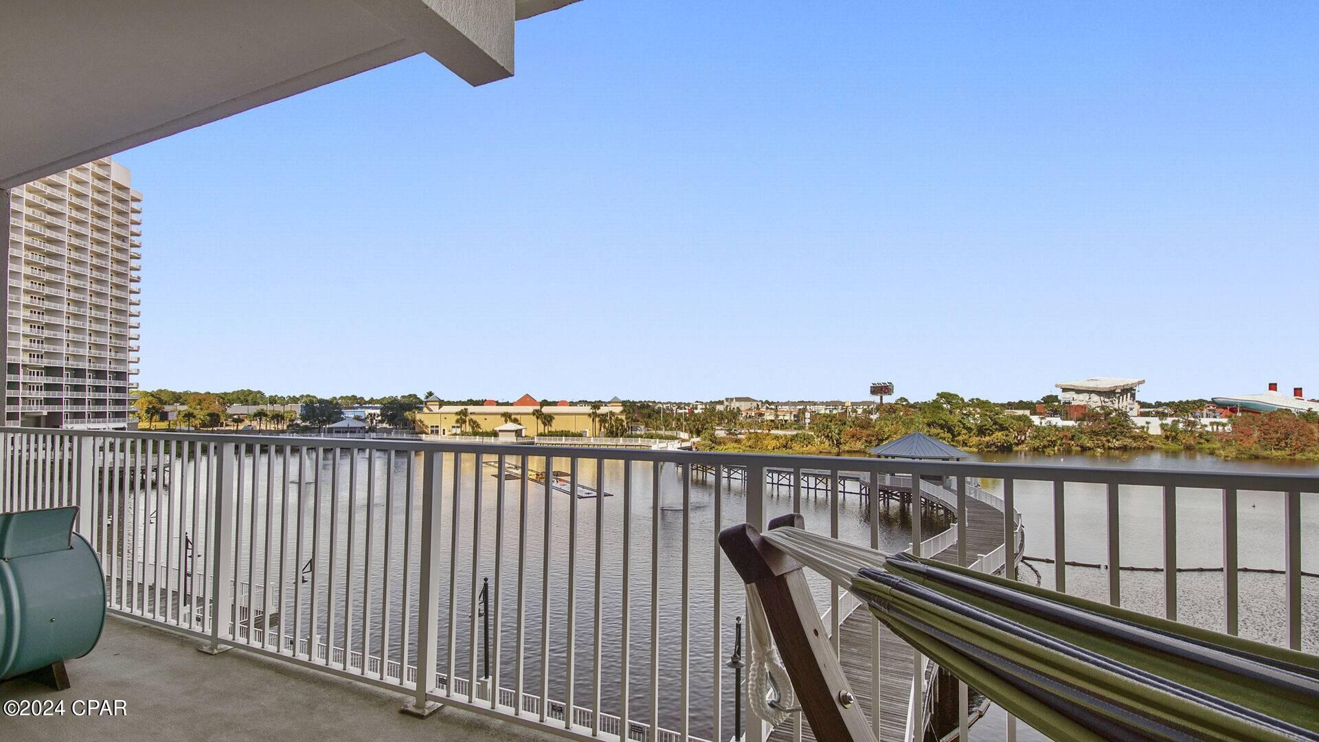 Laketown Wharf - Residential