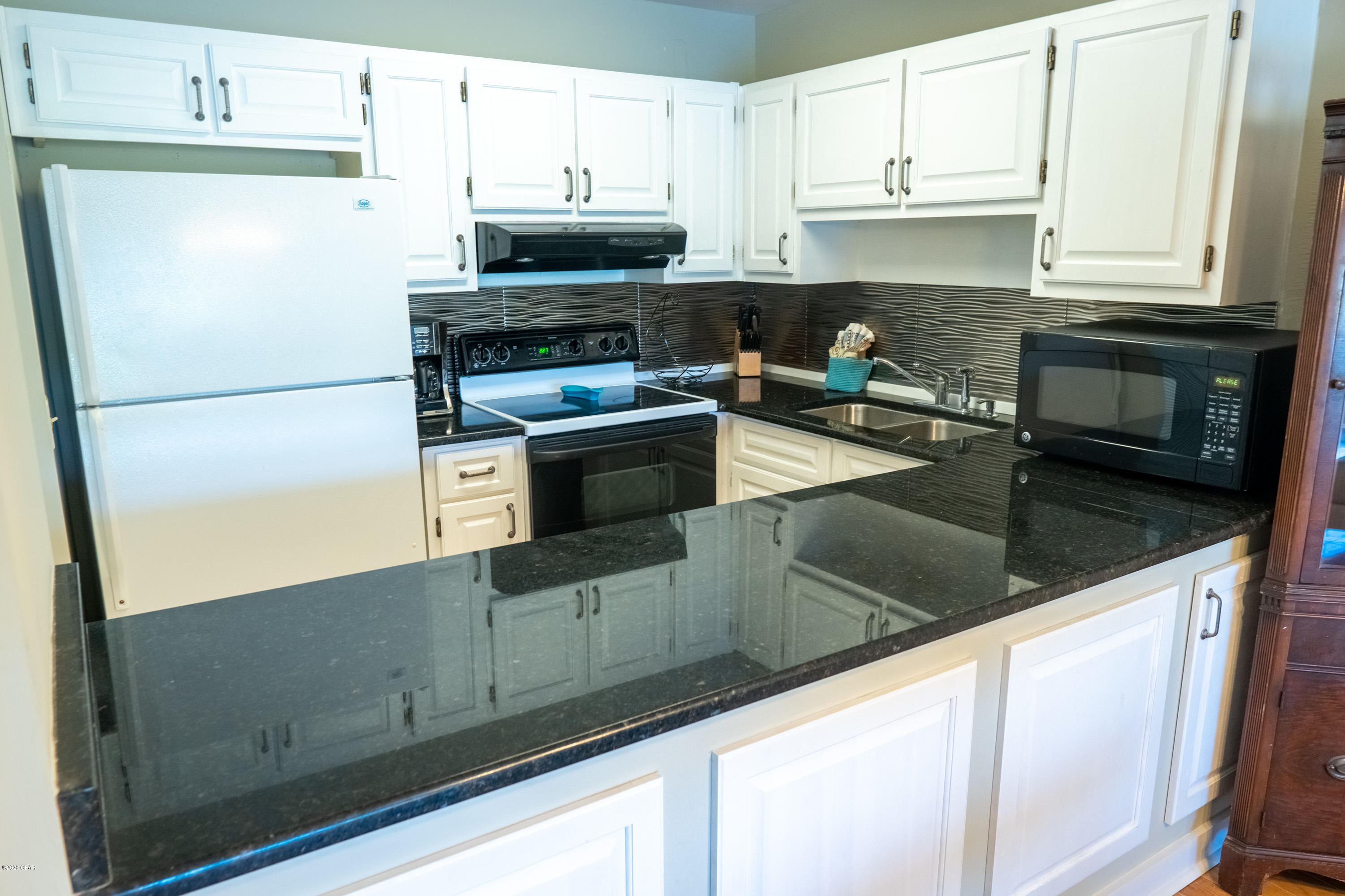 Bay Point Harbour Villas - Residential Lease