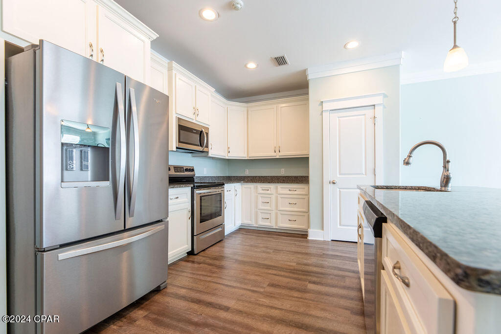 Osprey Pointe at Powell - Residential