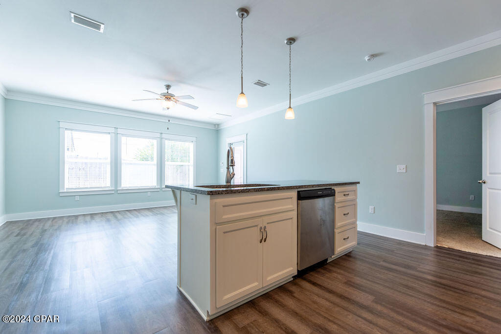 Osprey Pointe at Powell - Residential