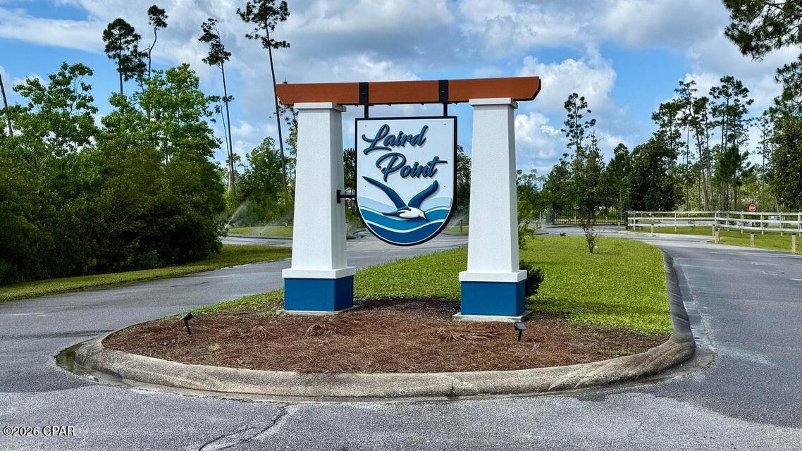 Laird Point - Land