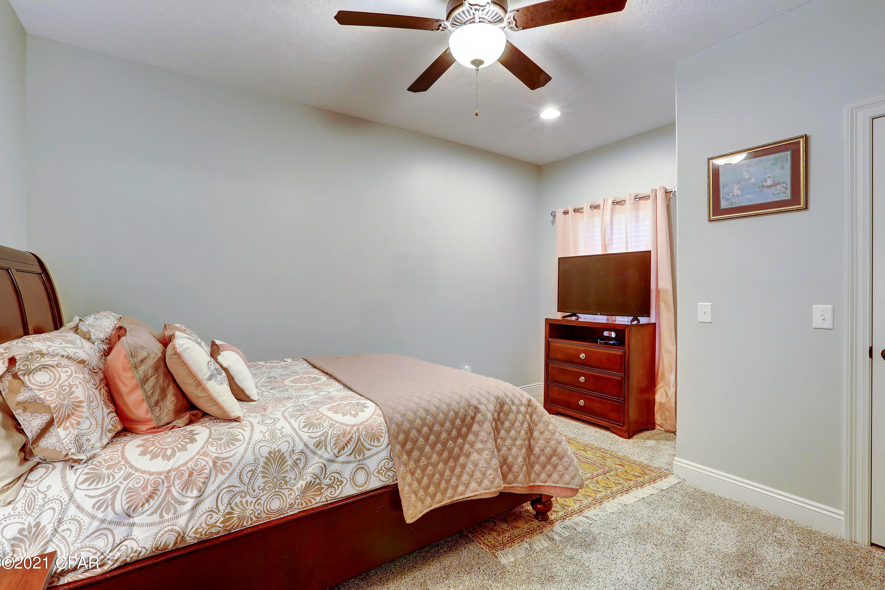 Cedar Creek Chase - Residential