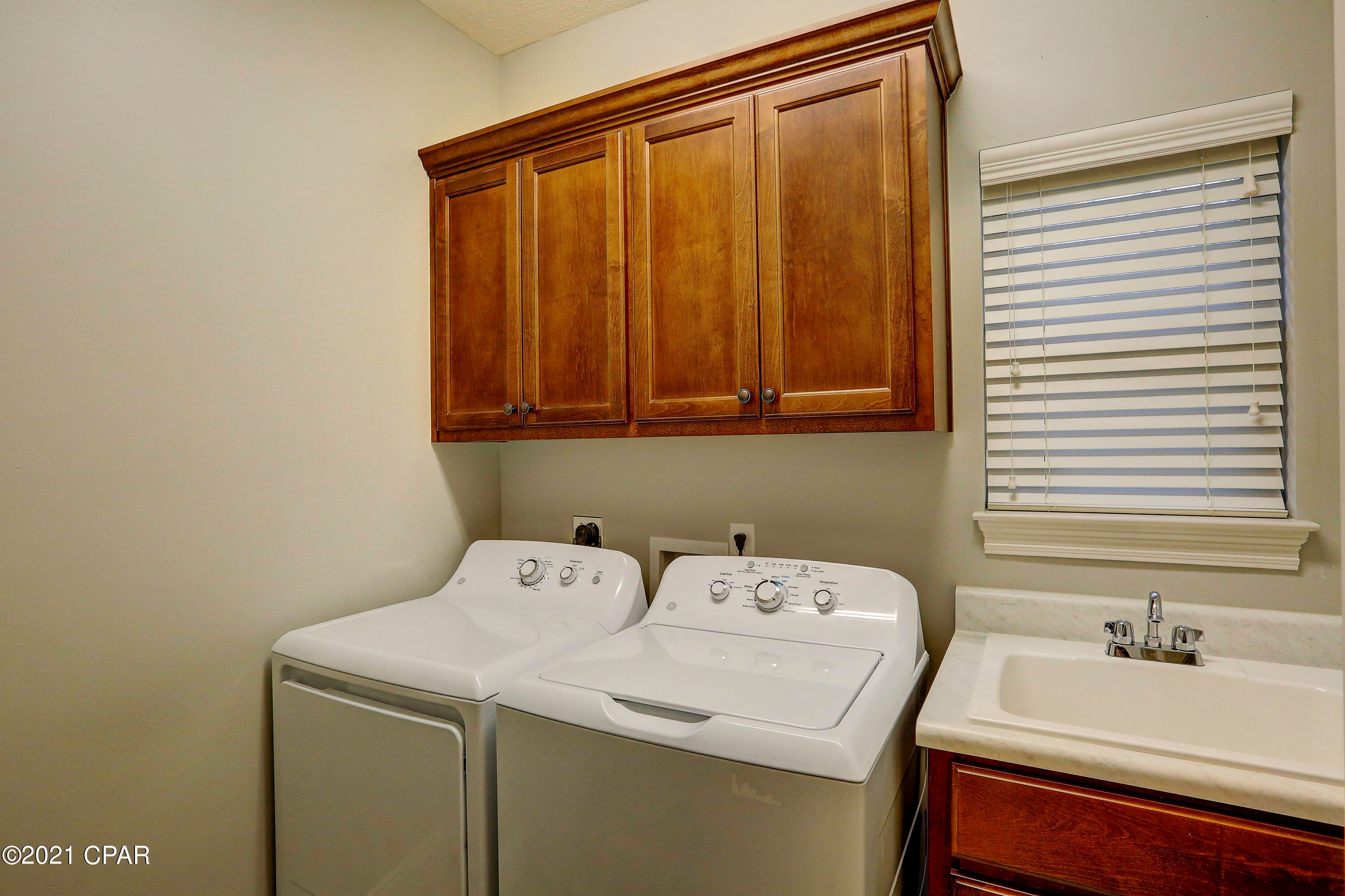 Cedar Creek Chase - Residential