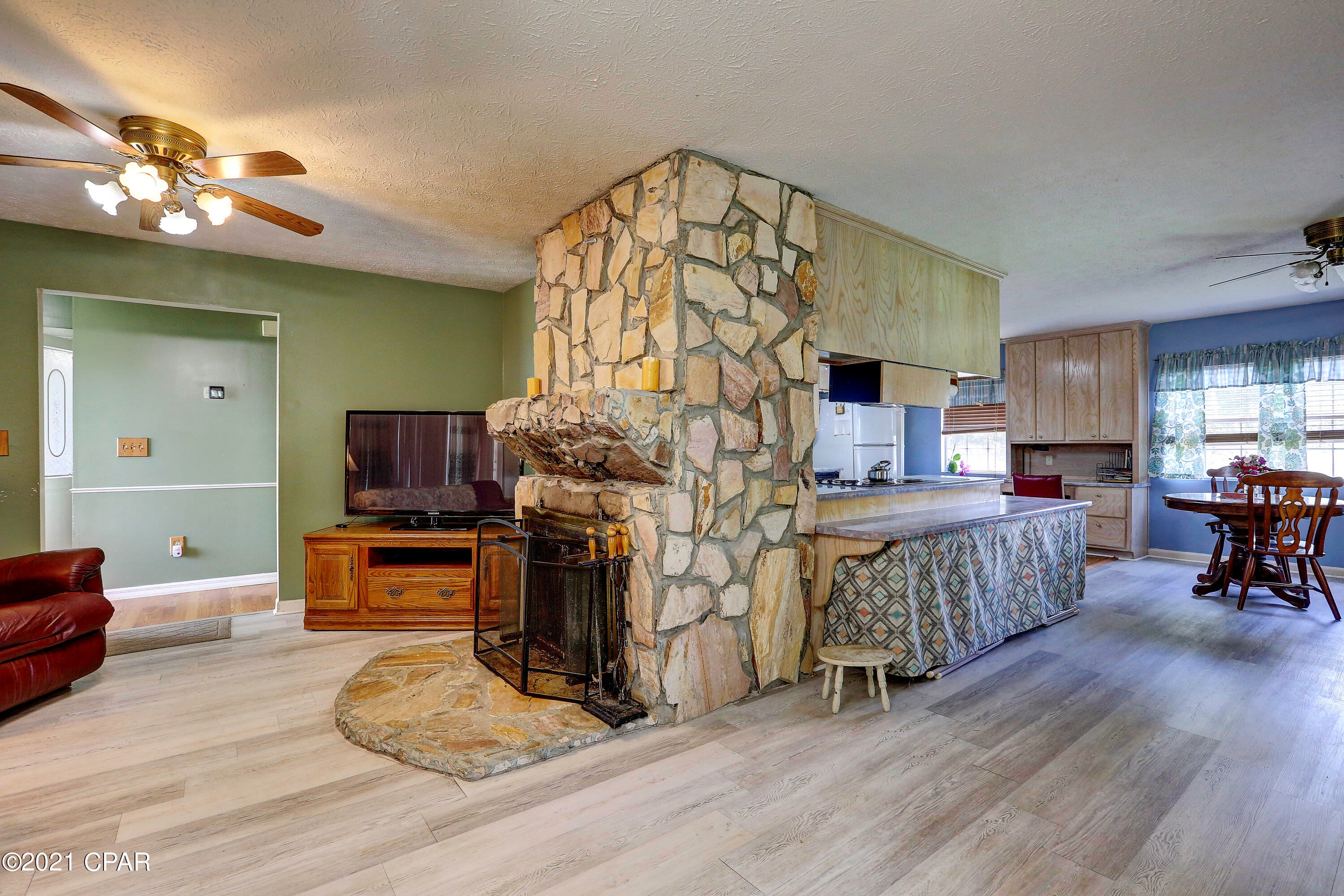 Daugette Add-Bahm Bch - Residential