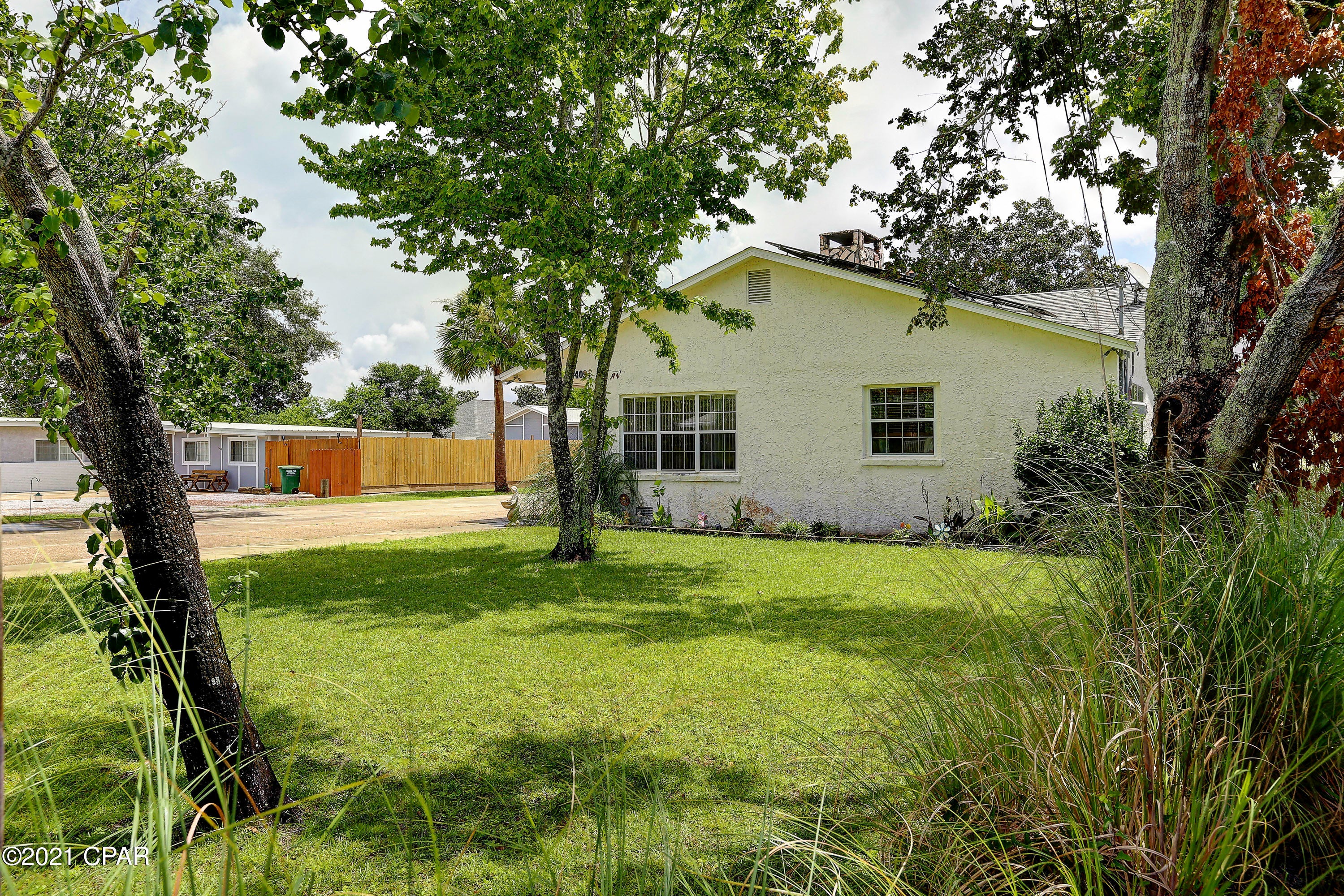 Daugette Add-Bahm Bch - Residential