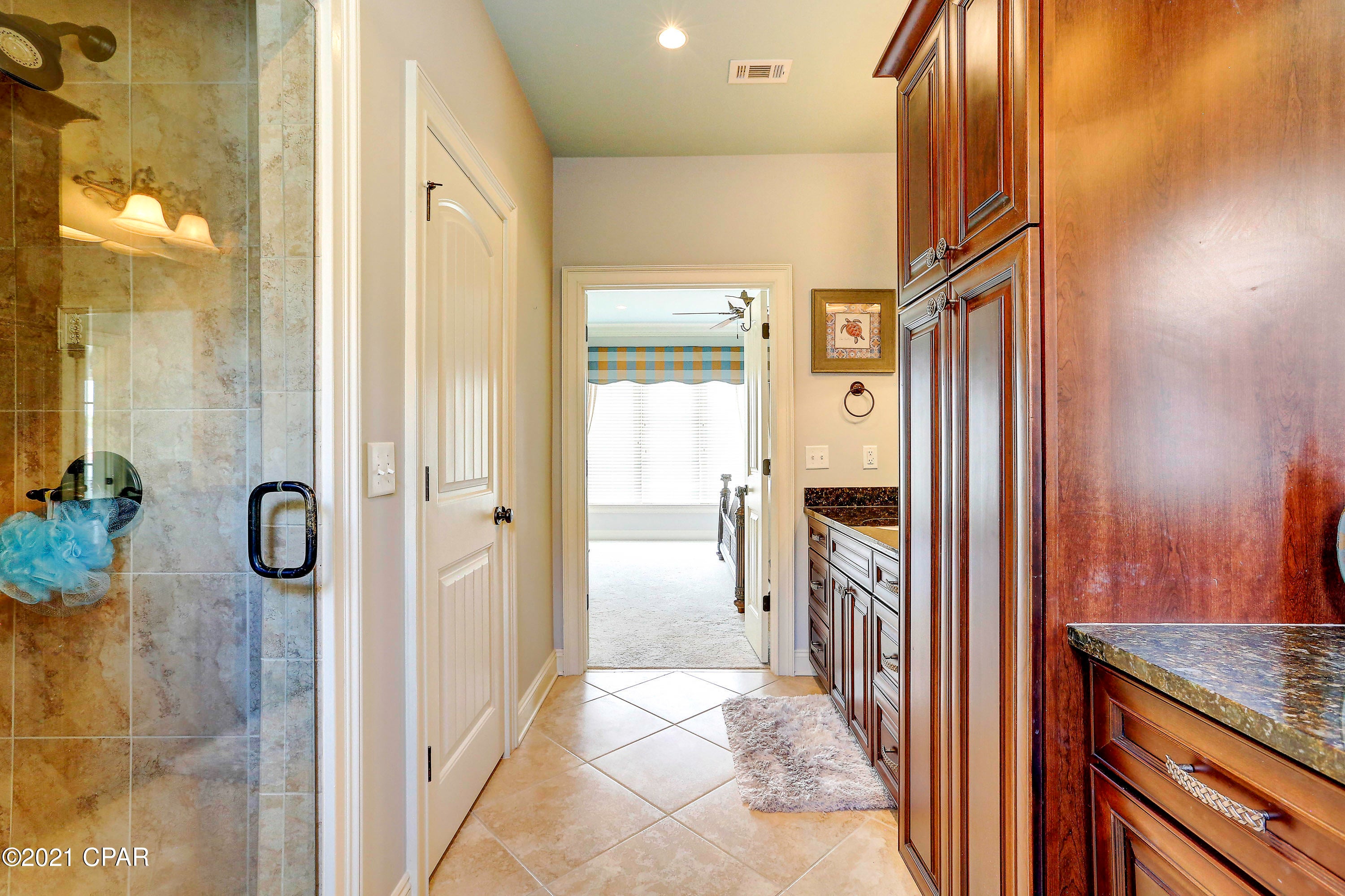 Magnolia Bay Club - Residential