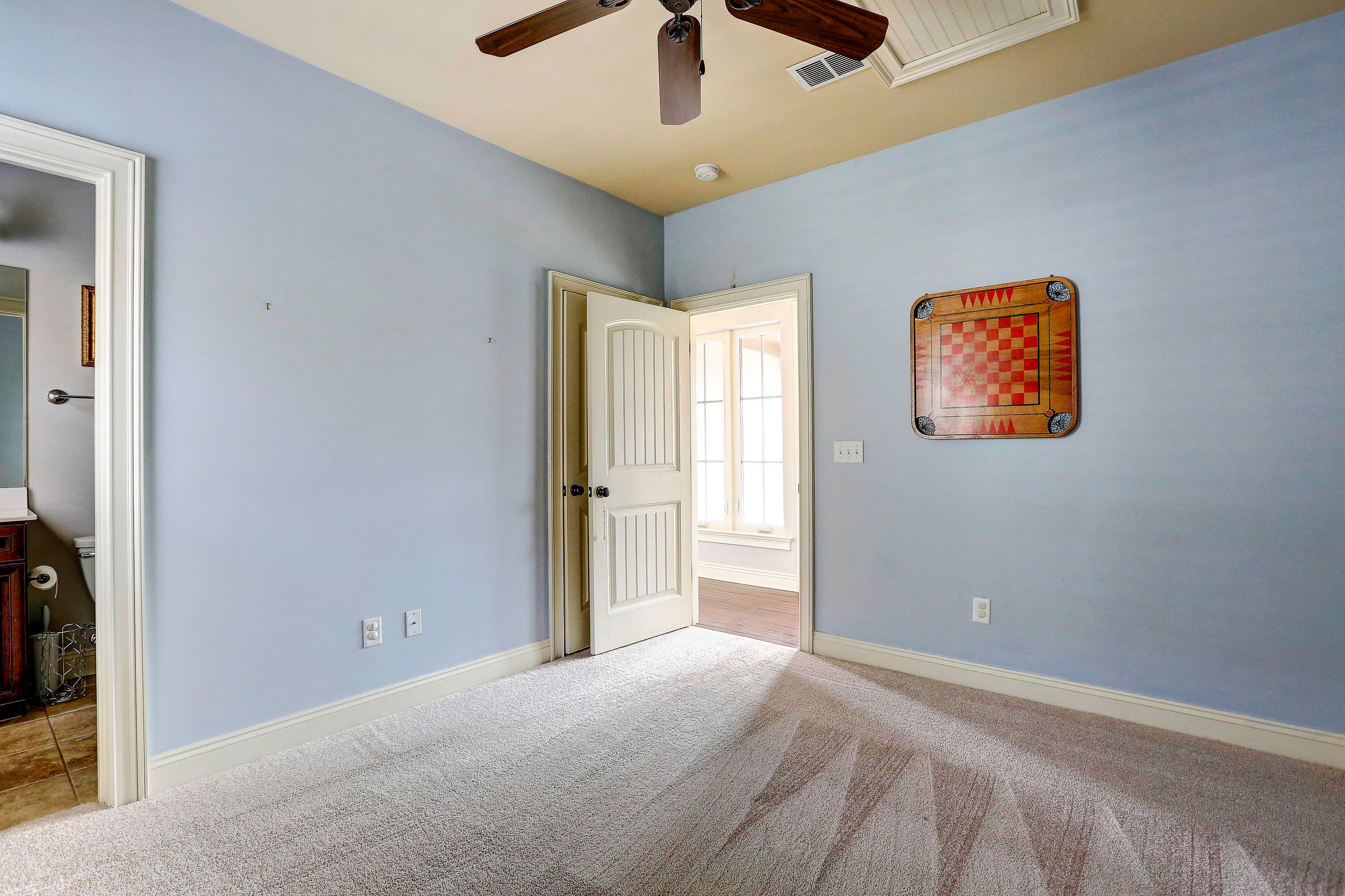Magnolia Bay Club - Residential