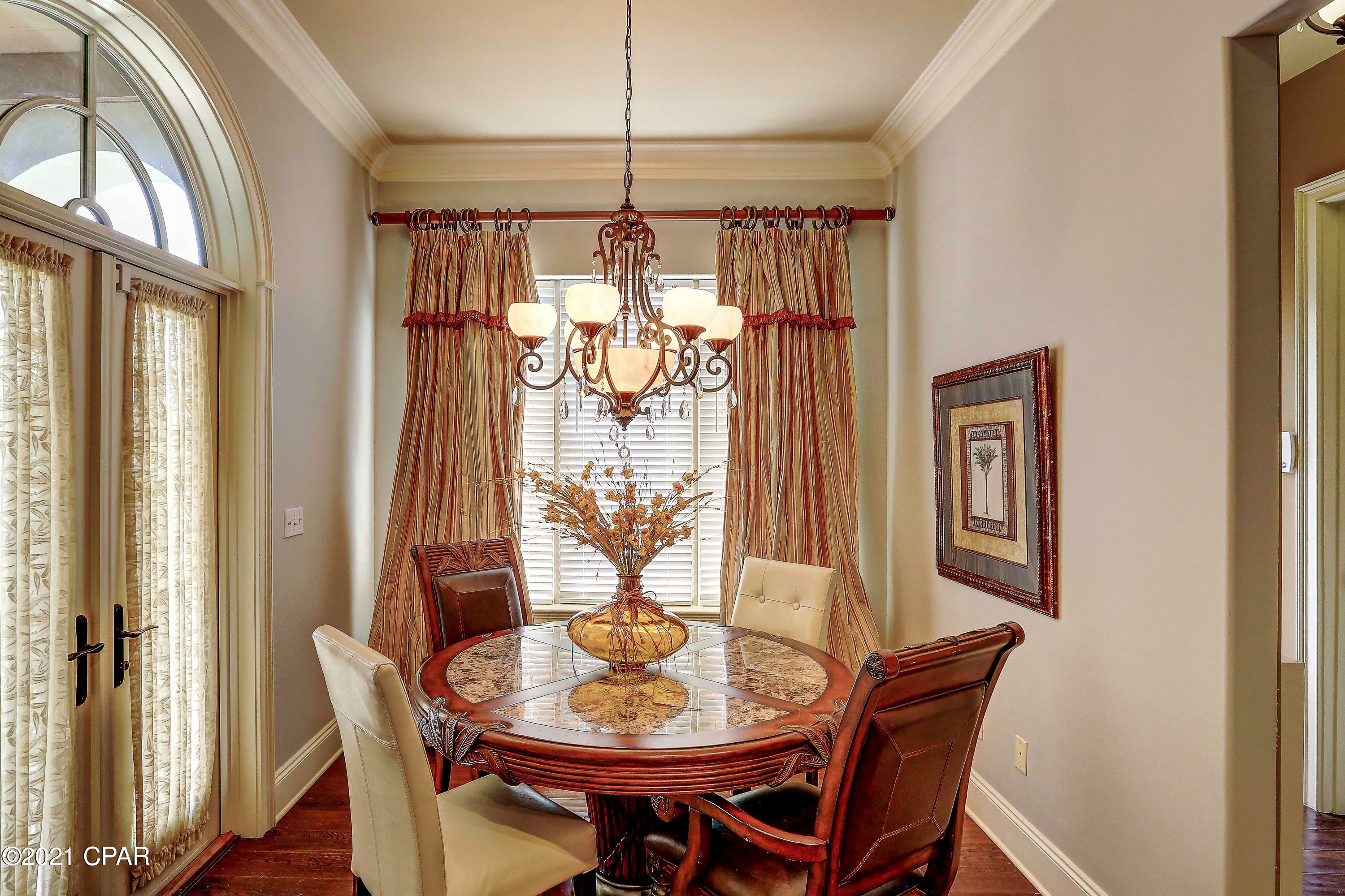 Magnolia Bay Club - Residential