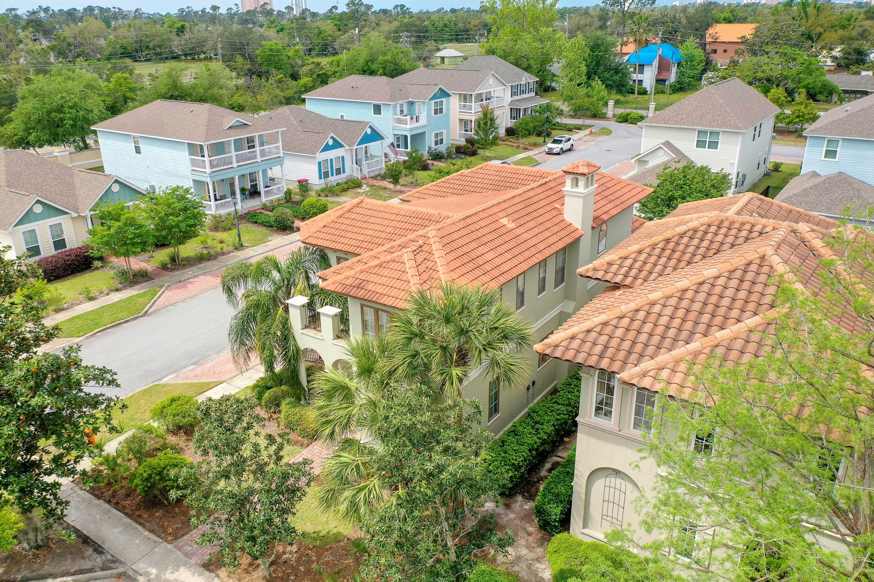 Magnolia Bay Club - Residential