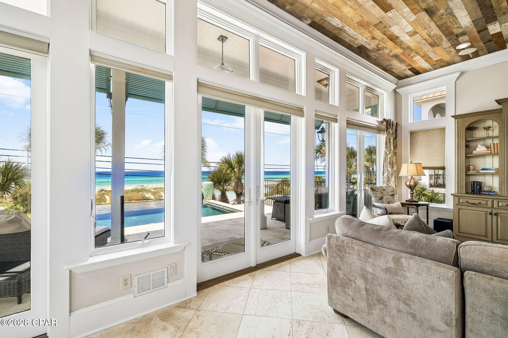 Seahorse Villas - Residential