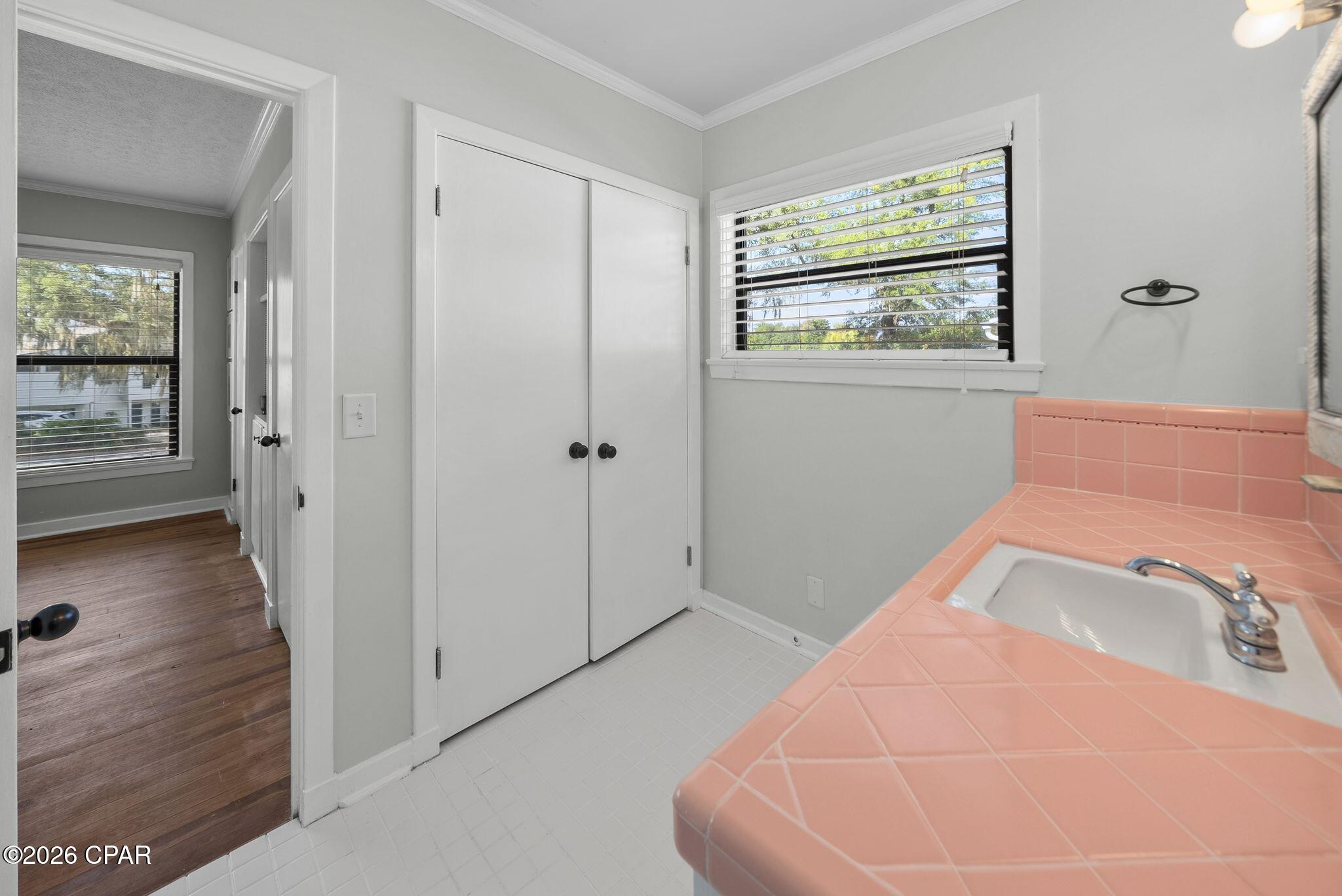 Cove Terrace - Residential