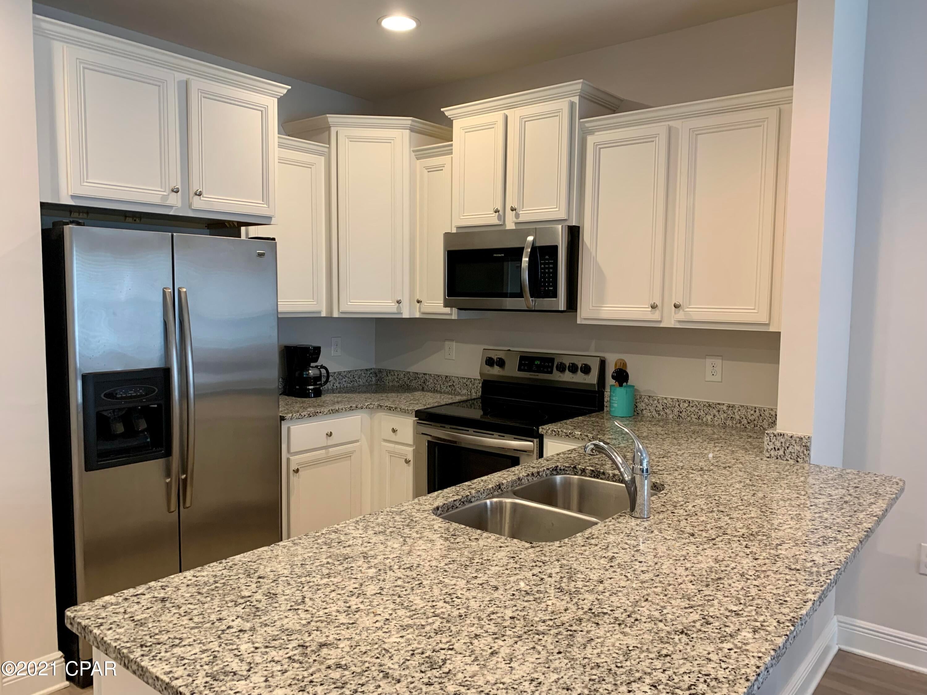 Hathaway Townhomes - Residential