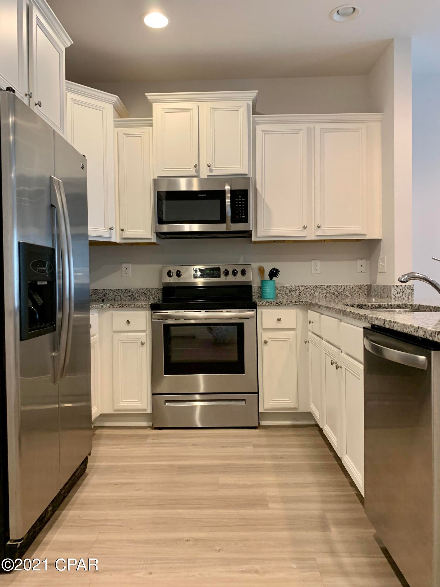 Hathaway Townhomes - Residential