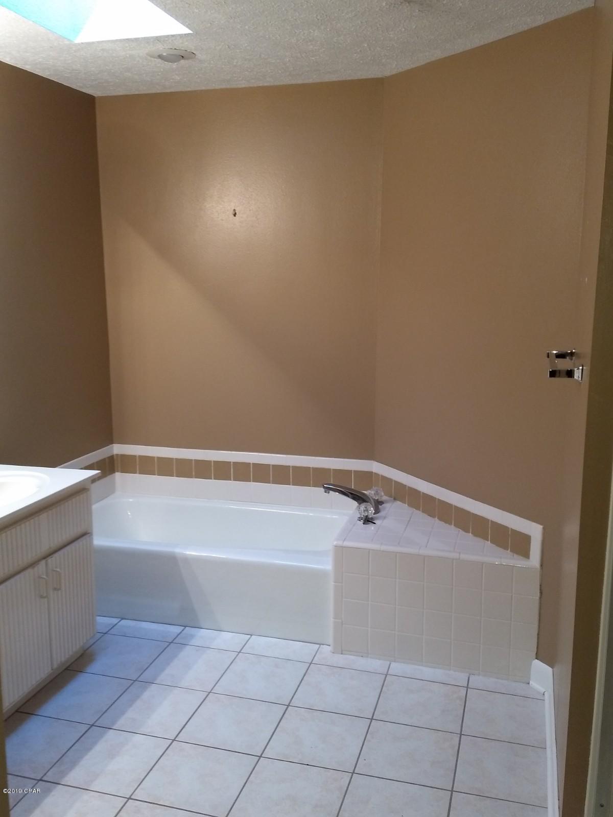 The Glades - Residential Lease
