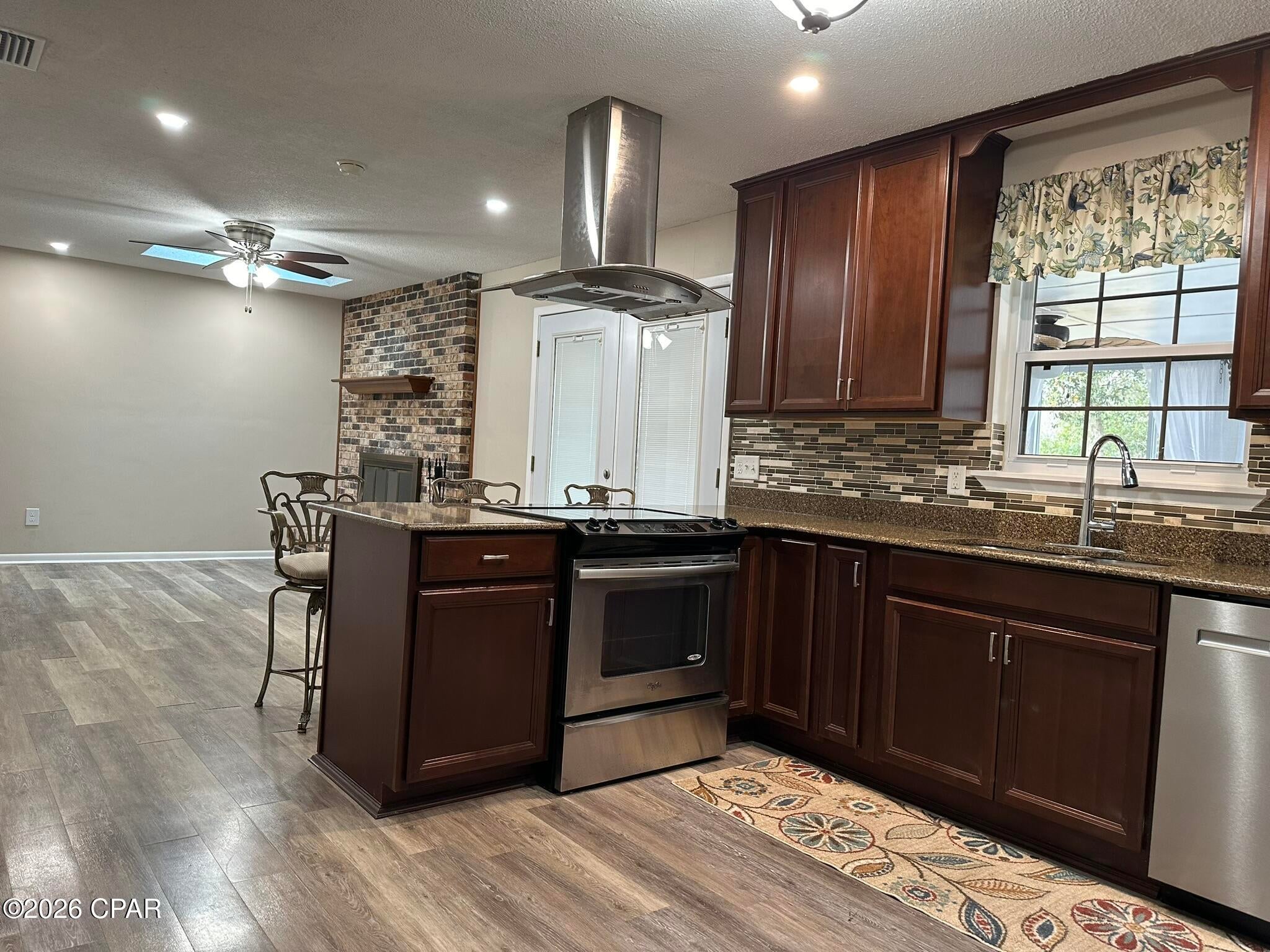 [No Recorded Subdiv] - Residential Lease