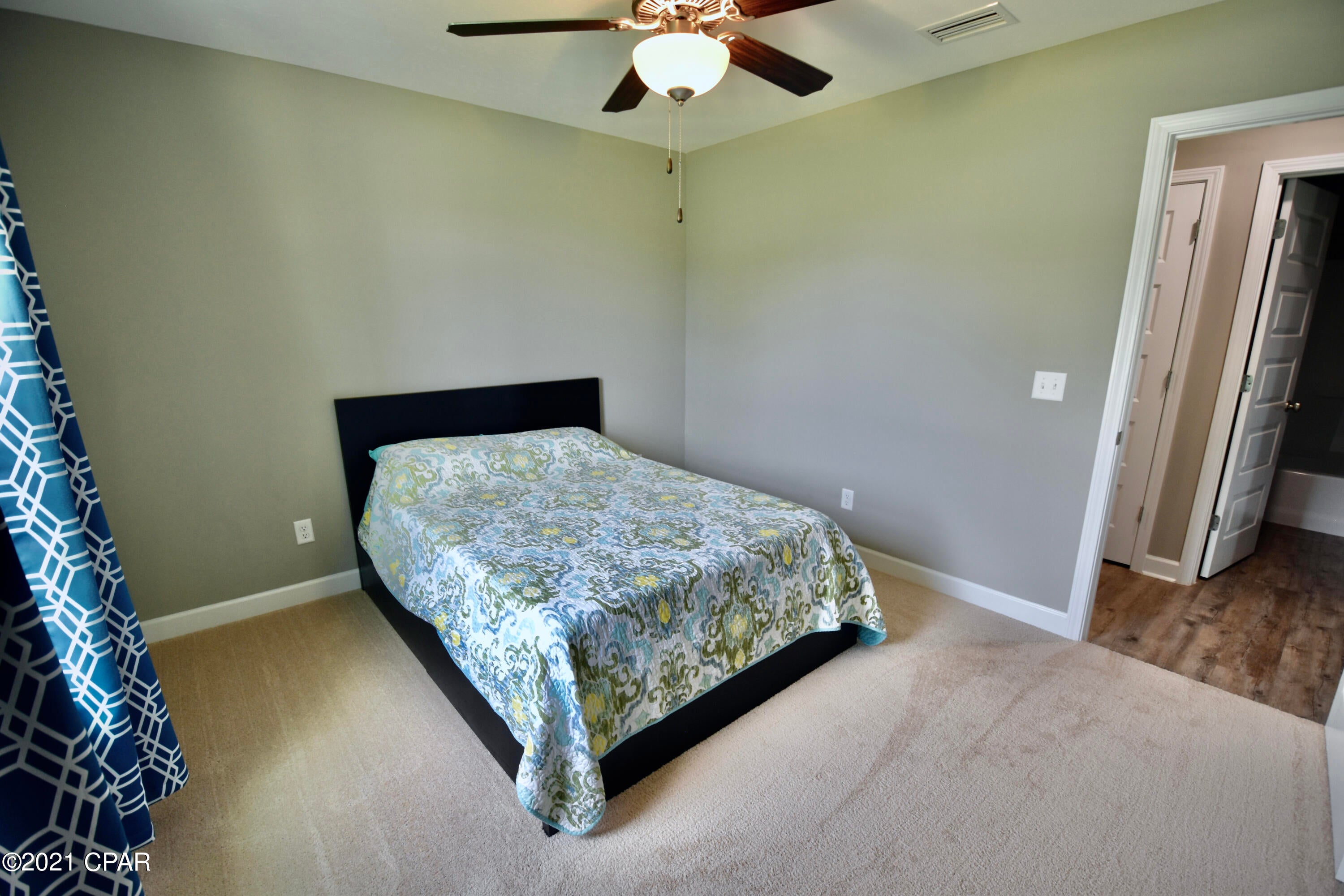 Black Oak Ridge - Residential