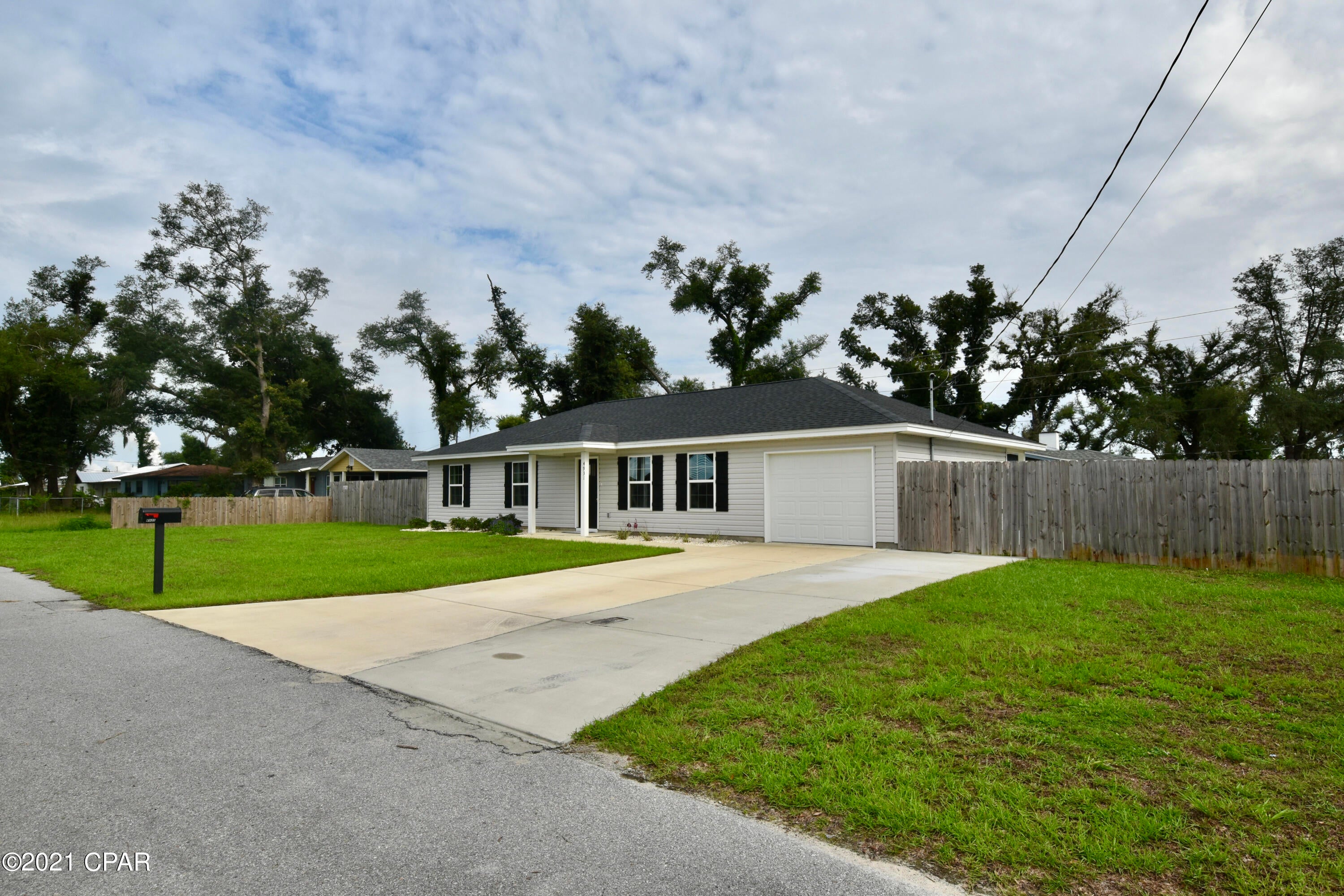 Black Oak Ridge - Residential