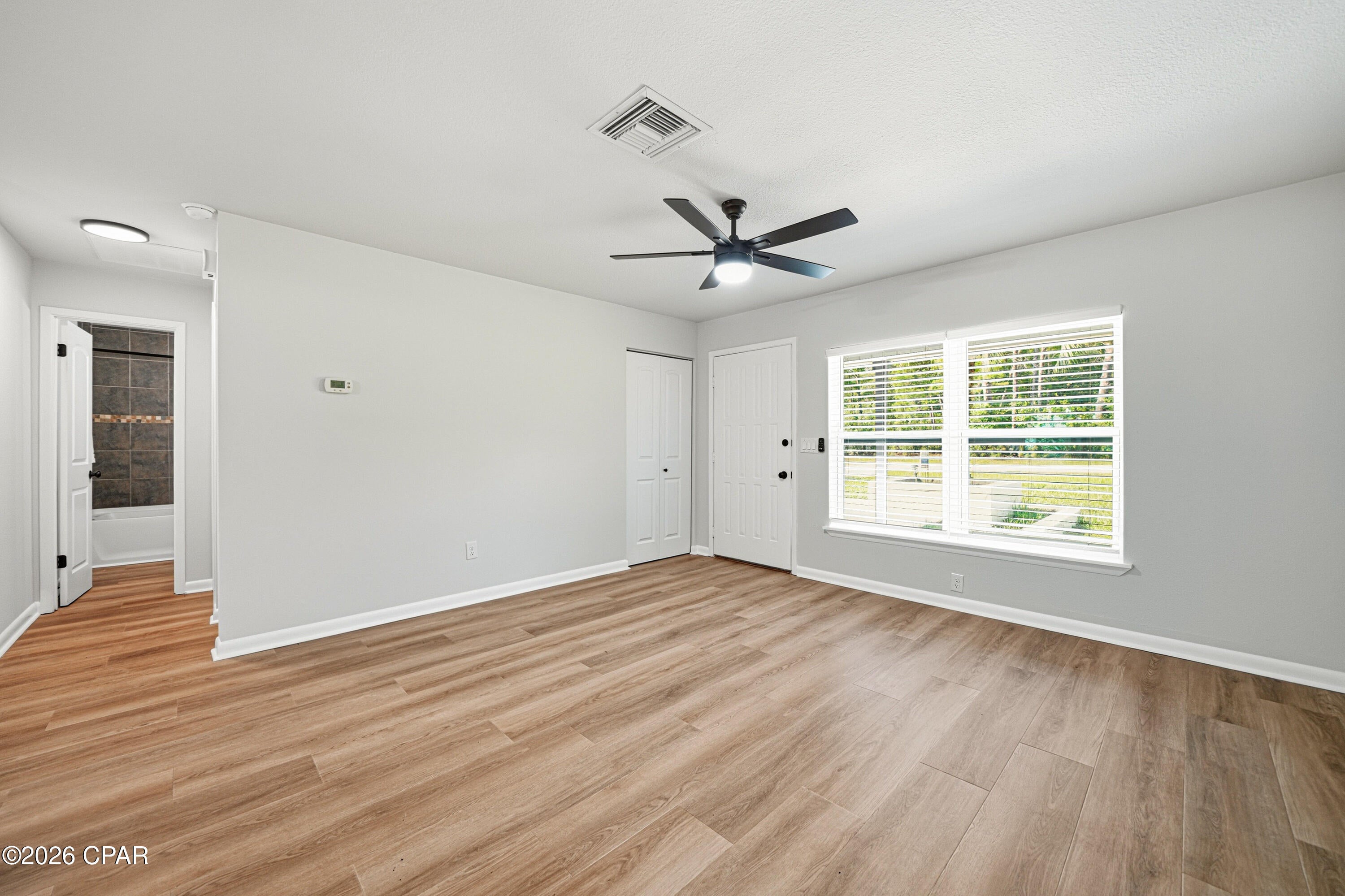 Sunny Hills - Residential