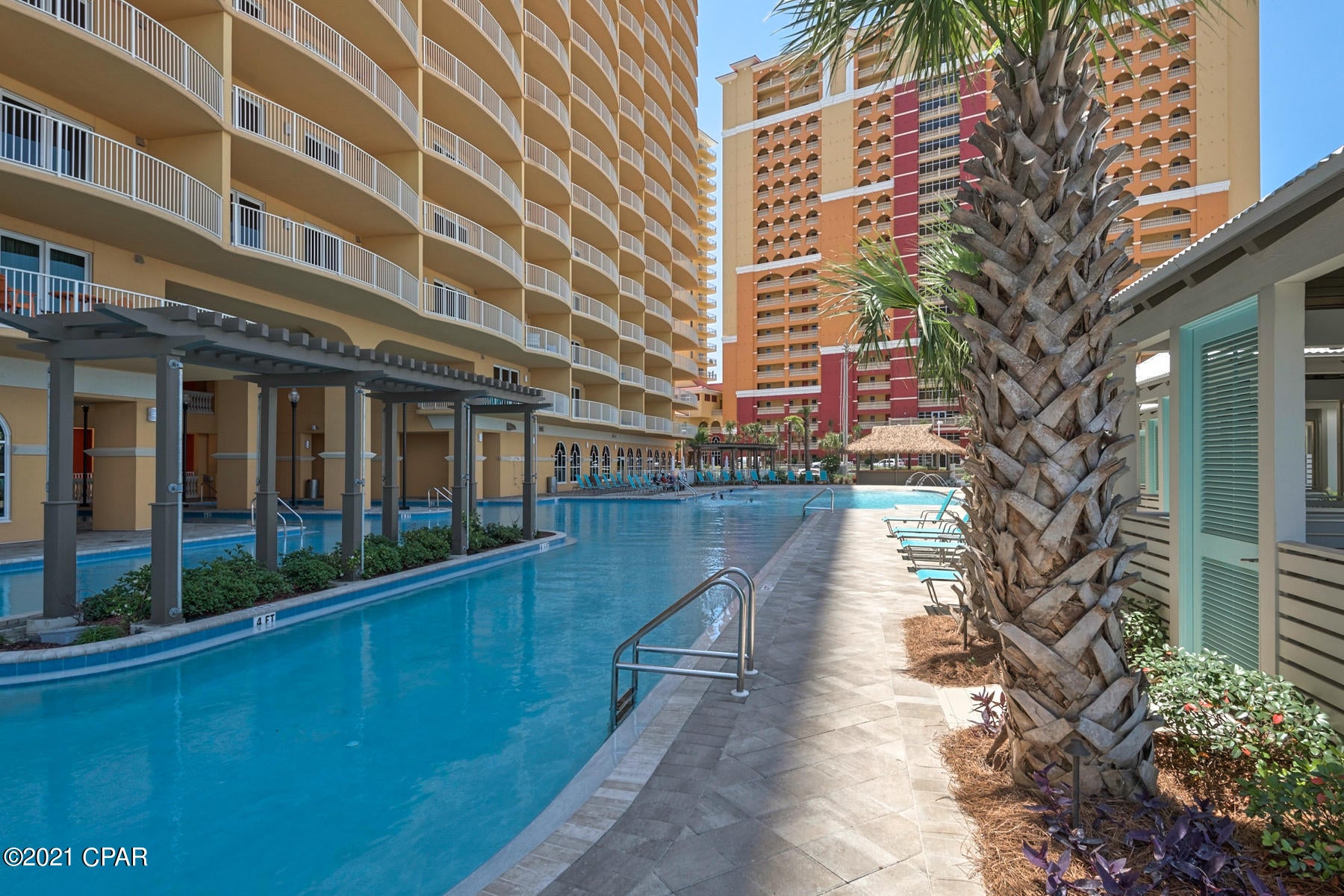 Calypso Towers III - Residential