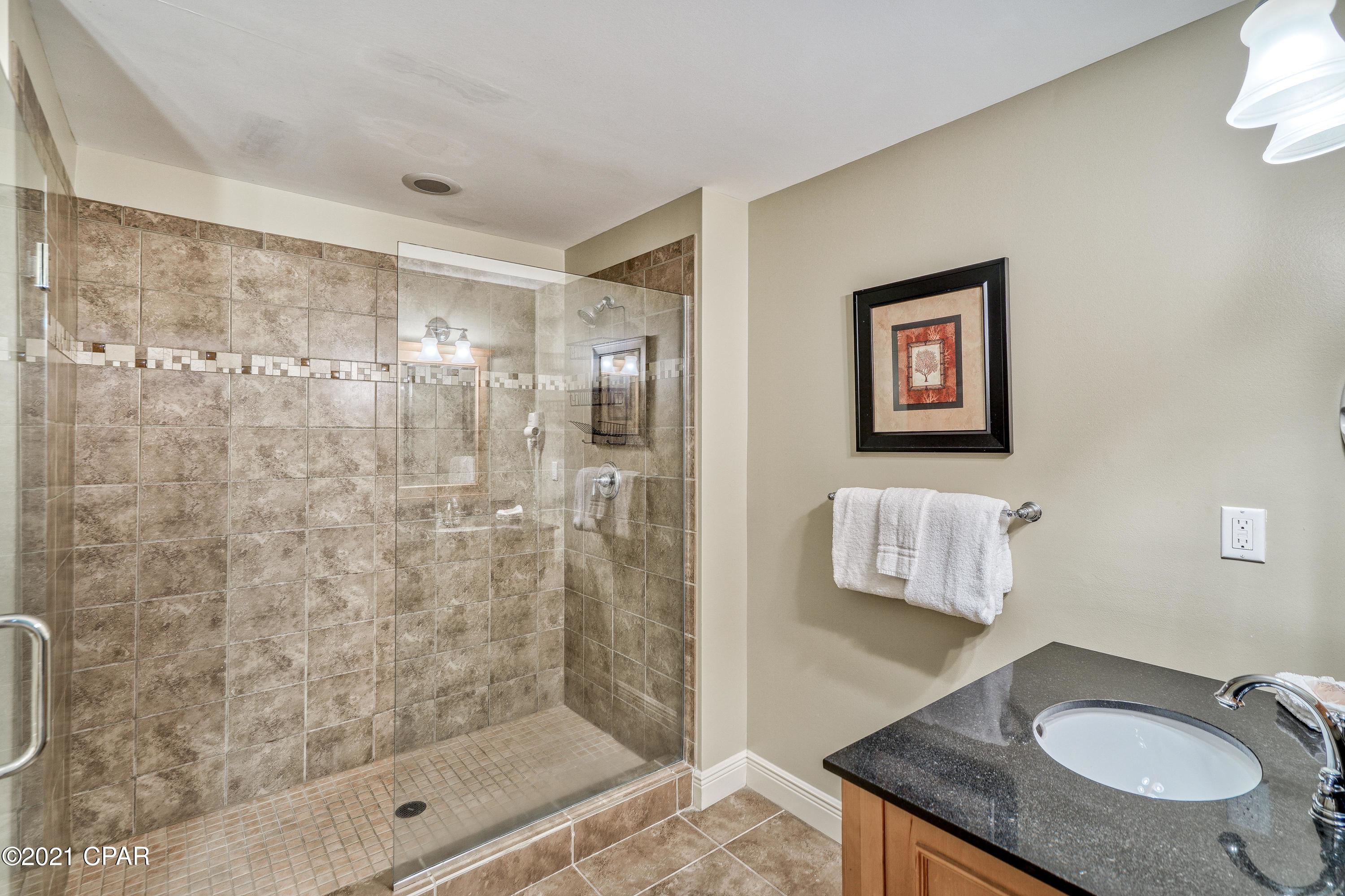 Sterling Breeze - Residential