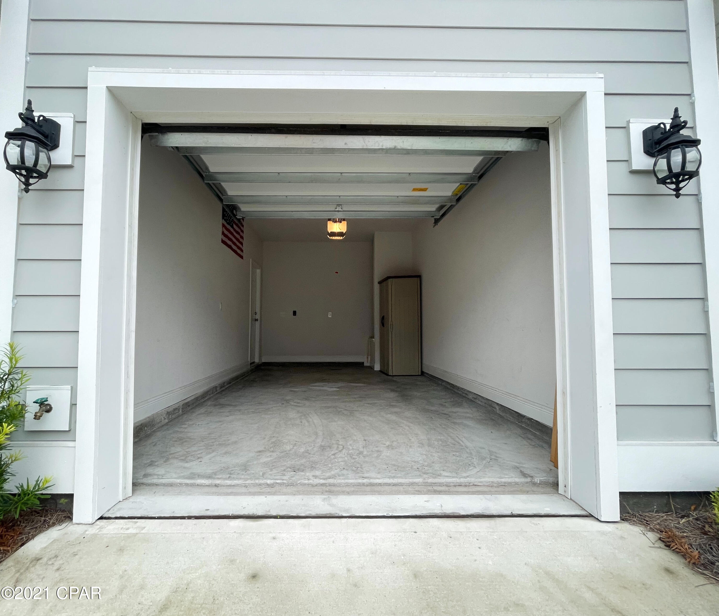 Waterfall Phase I - Residential Lease