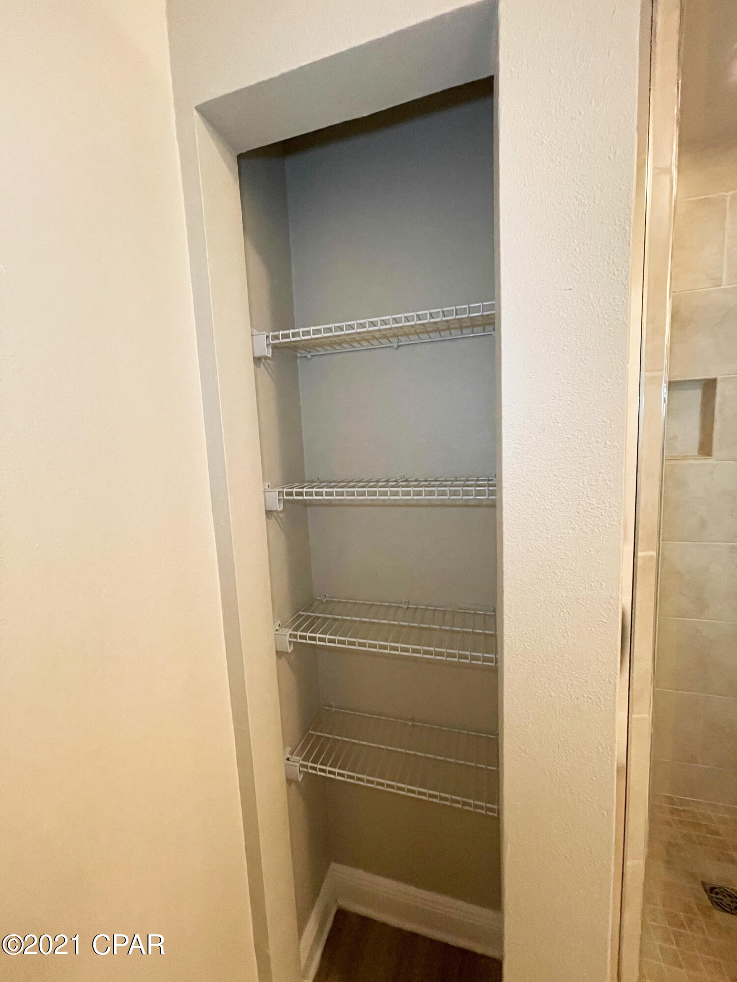 Waterfall Phase I - Residential Lease