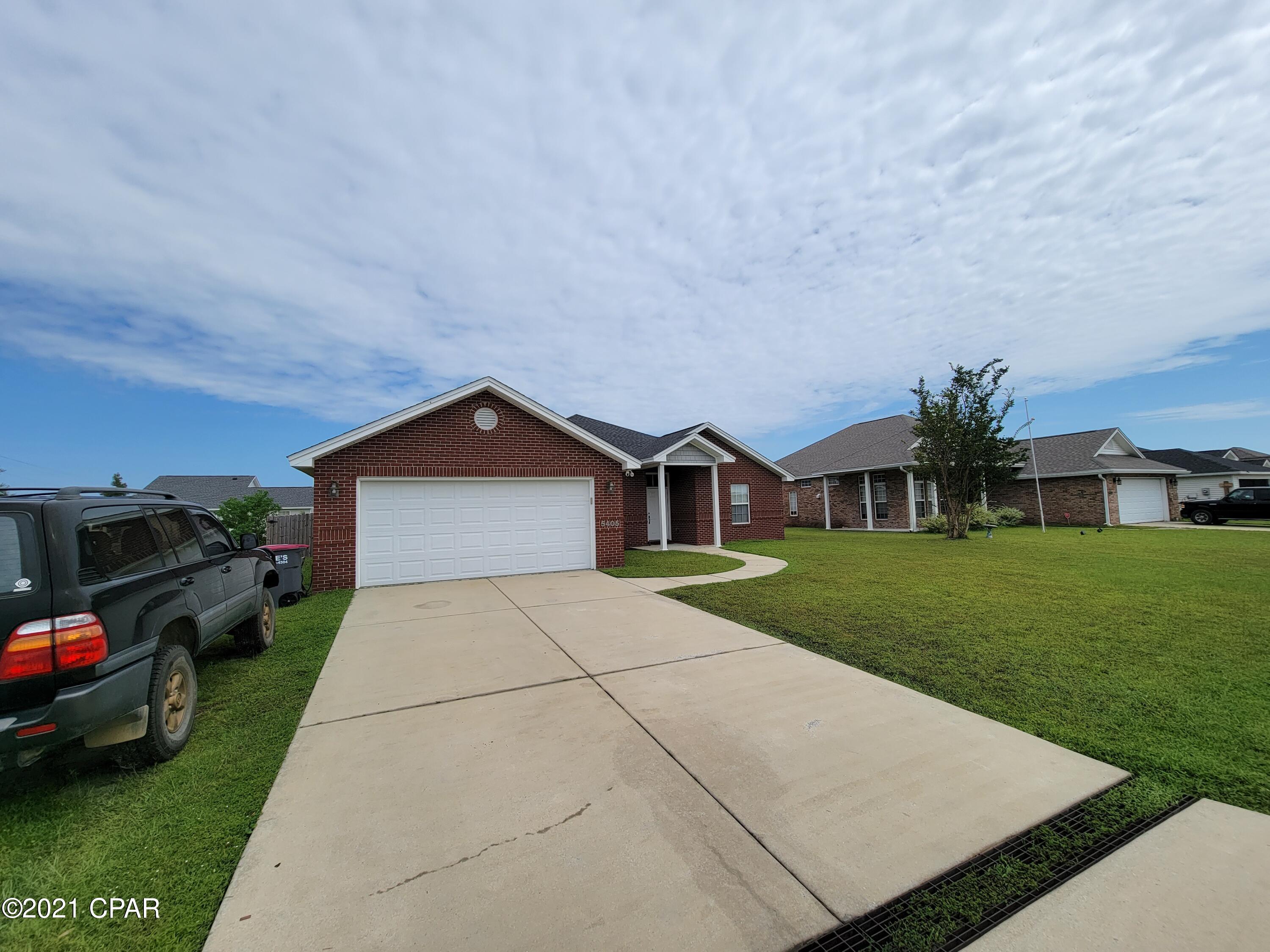 CURRENTLY UNDER CONTRACT, SELLER ACCEPTING BACKUP OFFERS Spectacular 3/2 in Cherokee Heights. One of the most sought after neighborhoods in Panama City.  Close to everything, including schools, shopping, restaurants, Tyndall AFB, and Panama City Beach. This Immaculate home features a new water heater, new ac, and new roof, beautiful Open Concept, with elegant dining area. Boasting 10' ceilings in the main living area and kitchen. The Kitchen features quartz countertops, and Stainless appliances. The Master bedroom is oversized with trayed ceiling. The master bath features Double vanity, tub/shower combo, separate water closet and large walk in closet. The two additional bedrooms are great sized with ample closet space for guests or the family. The backyard has a screened patio, and is privacy fenced, with plenty of space for the pets or kids.