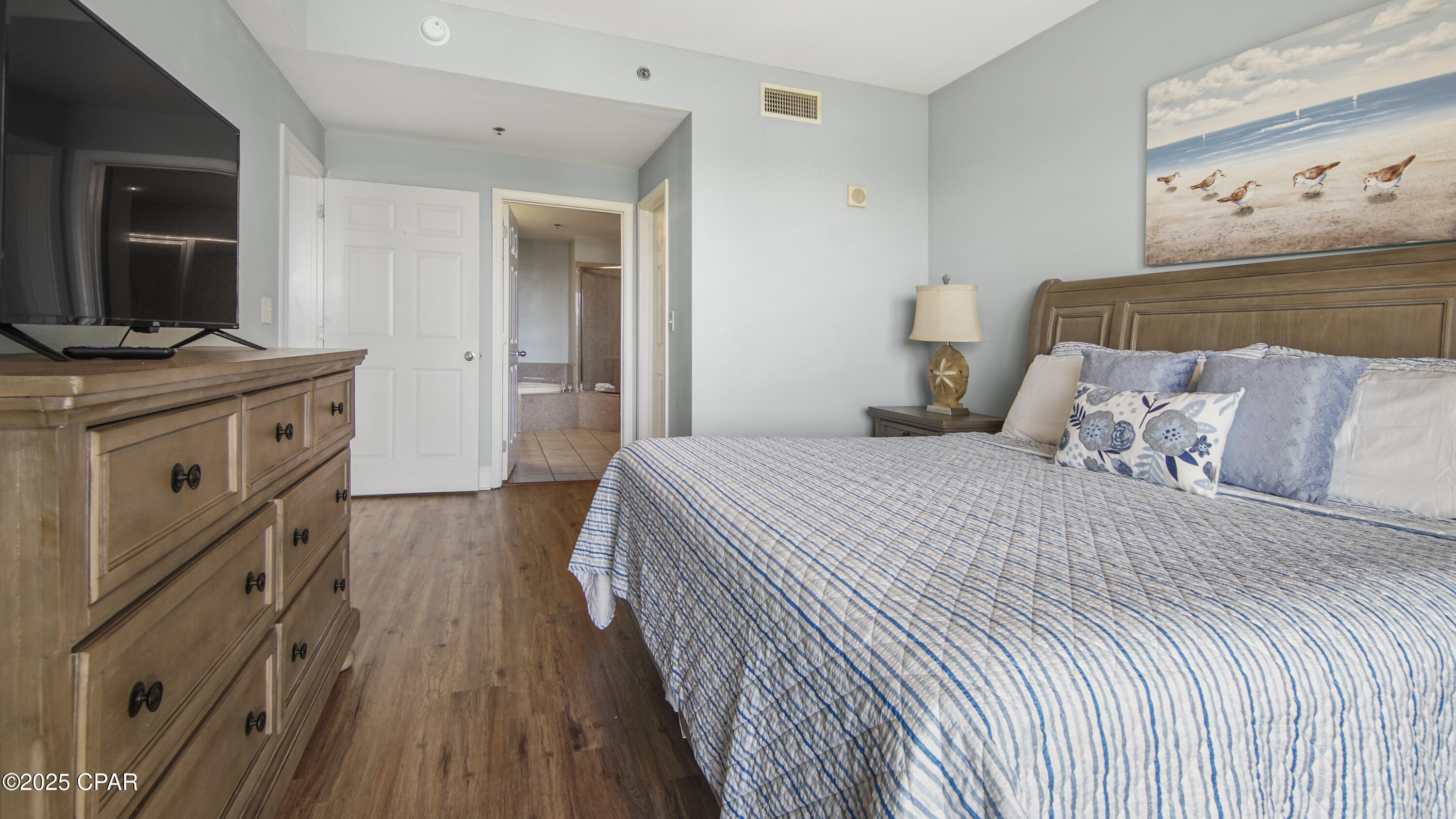 Laketown Wharf - Residential