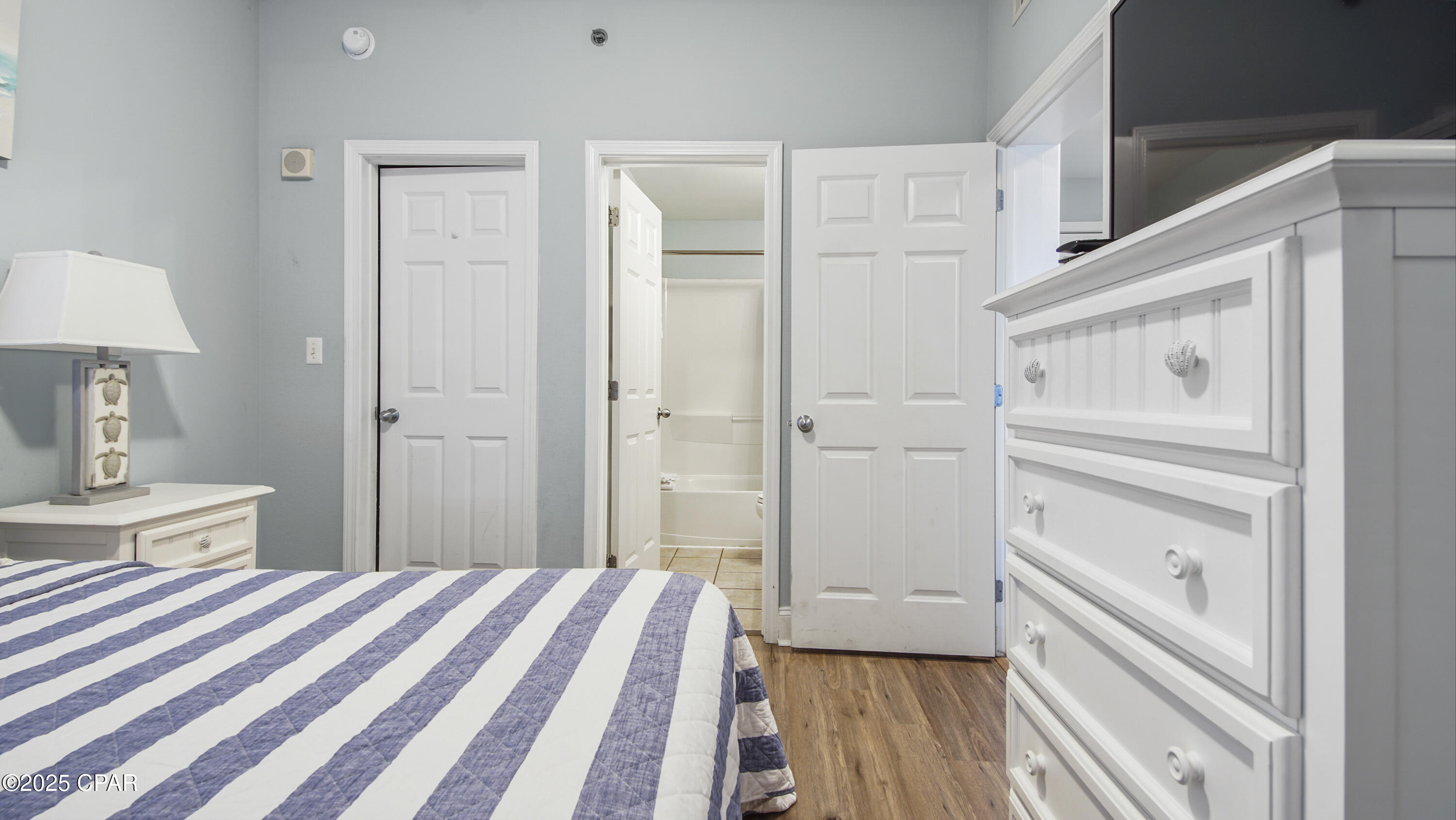 Laketown Wharf - Residential