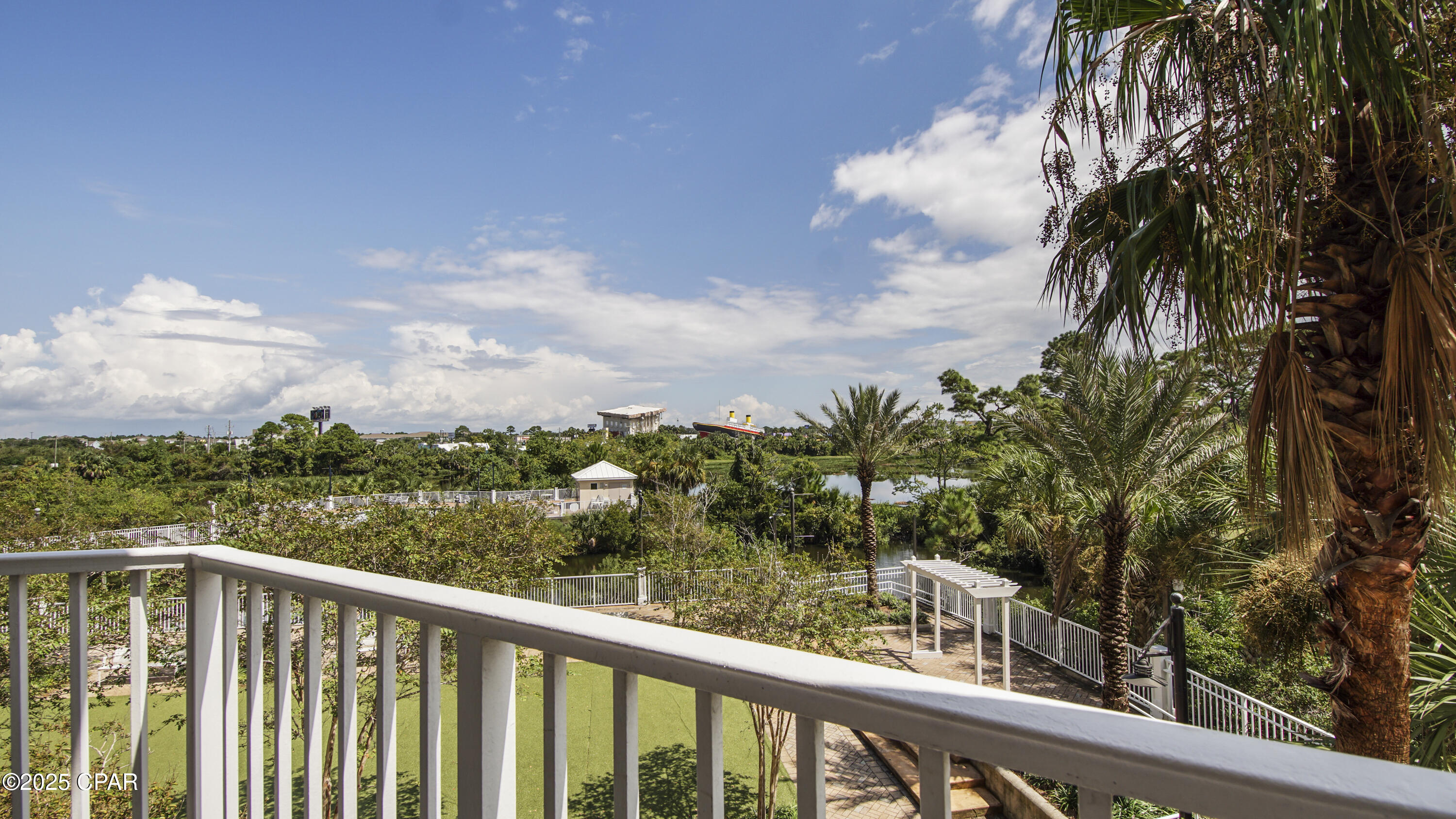 Laketown Wharf - Residential