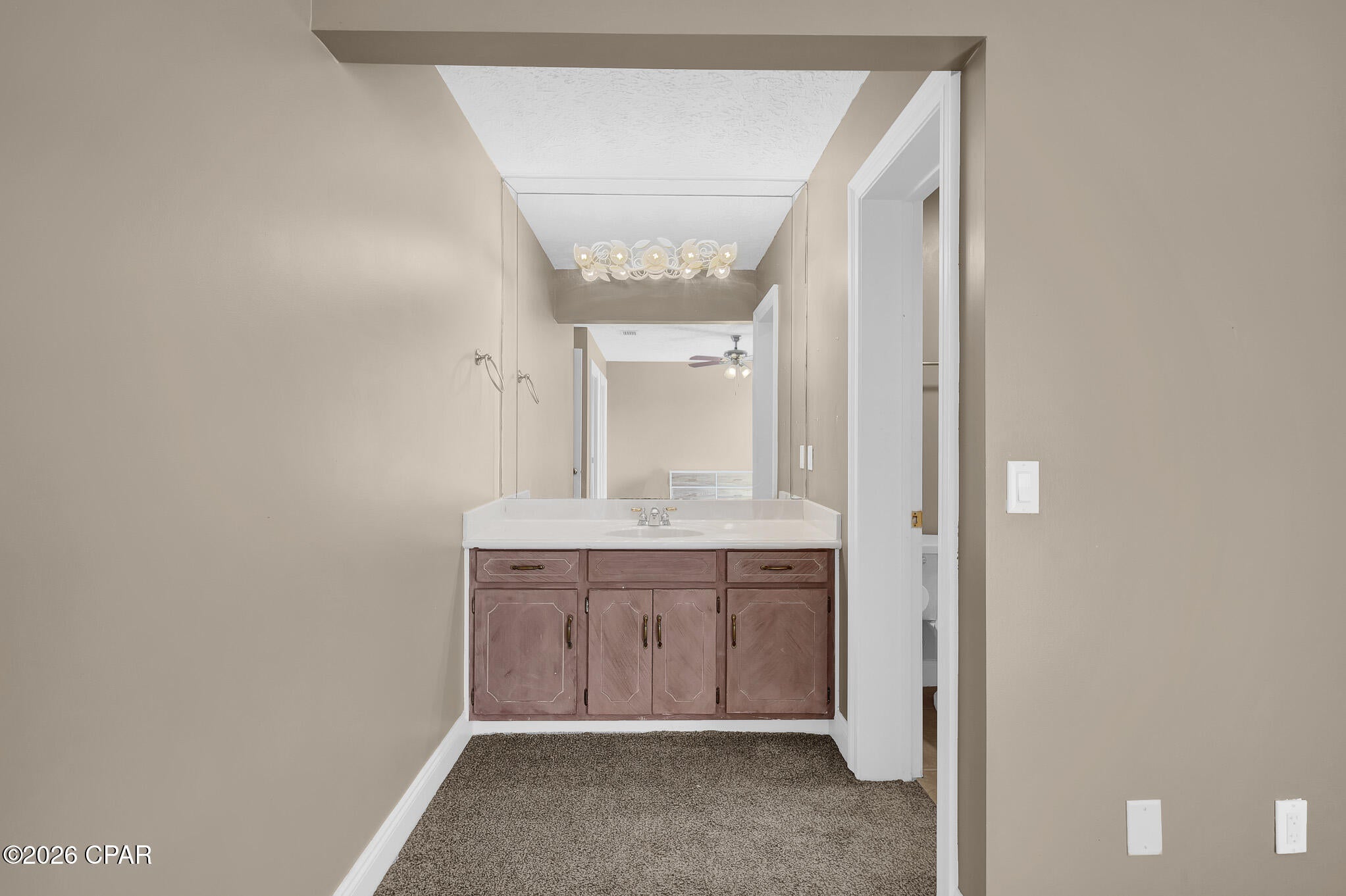 Venetian Villa - Residential Lease