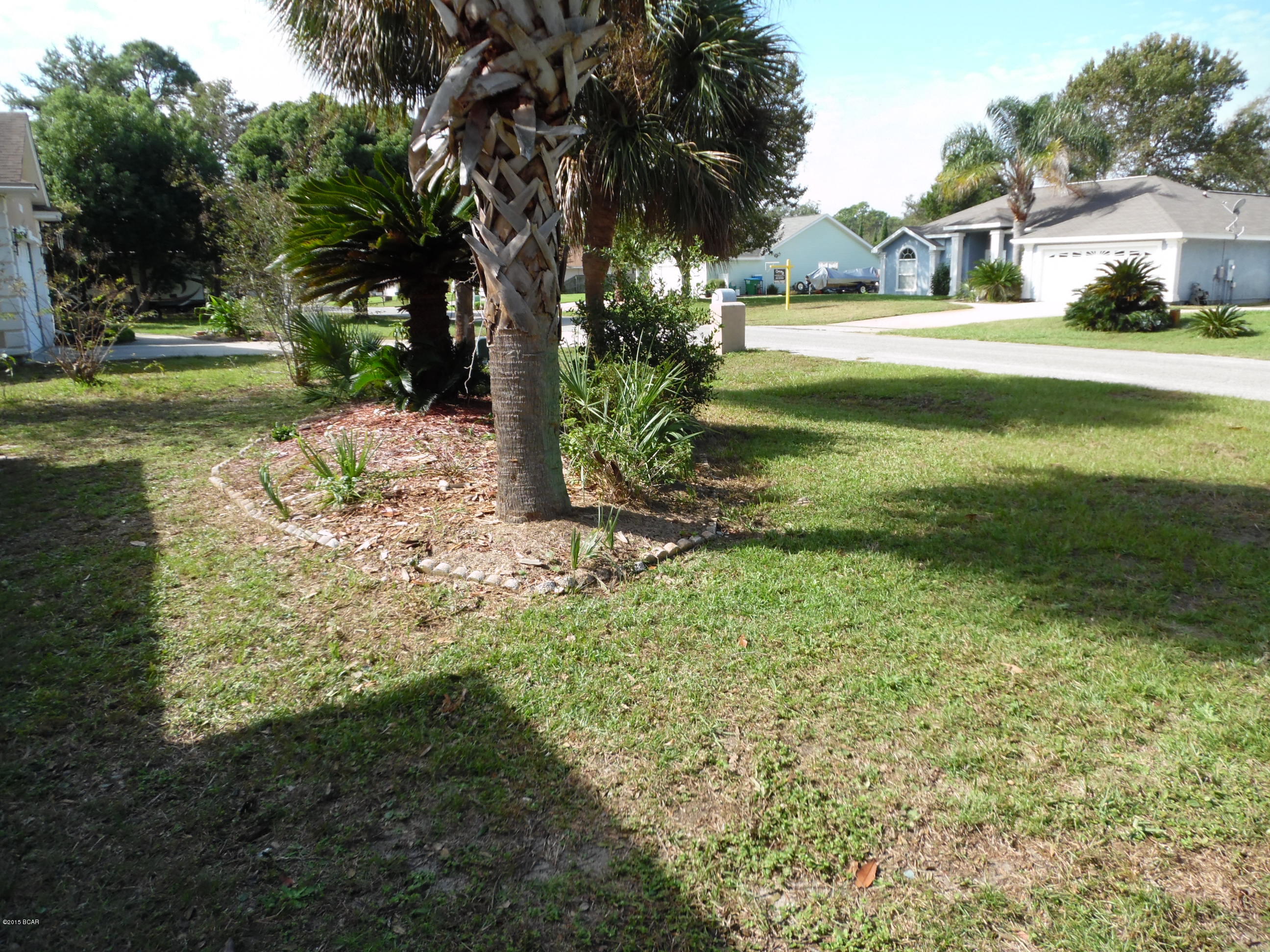 Lagoon Oaks - Residential