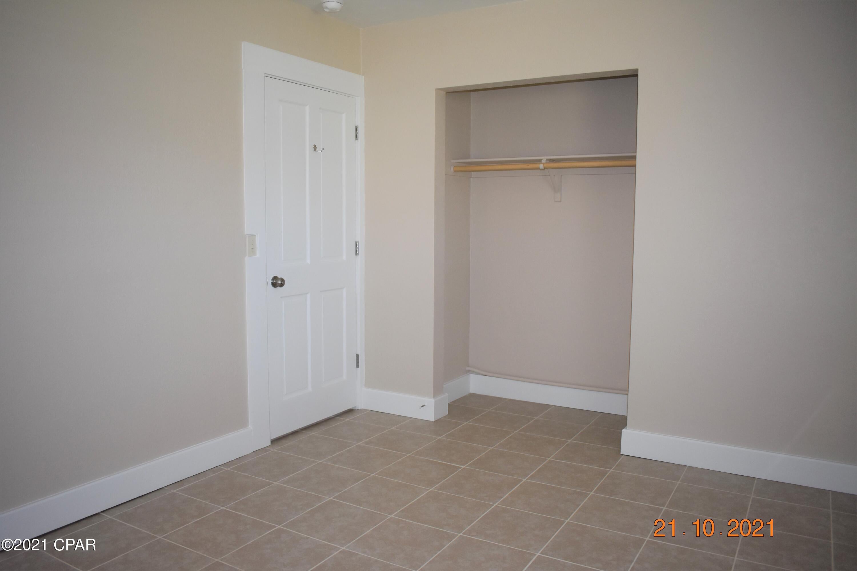 Sunny Hills Unit 4 - Residential