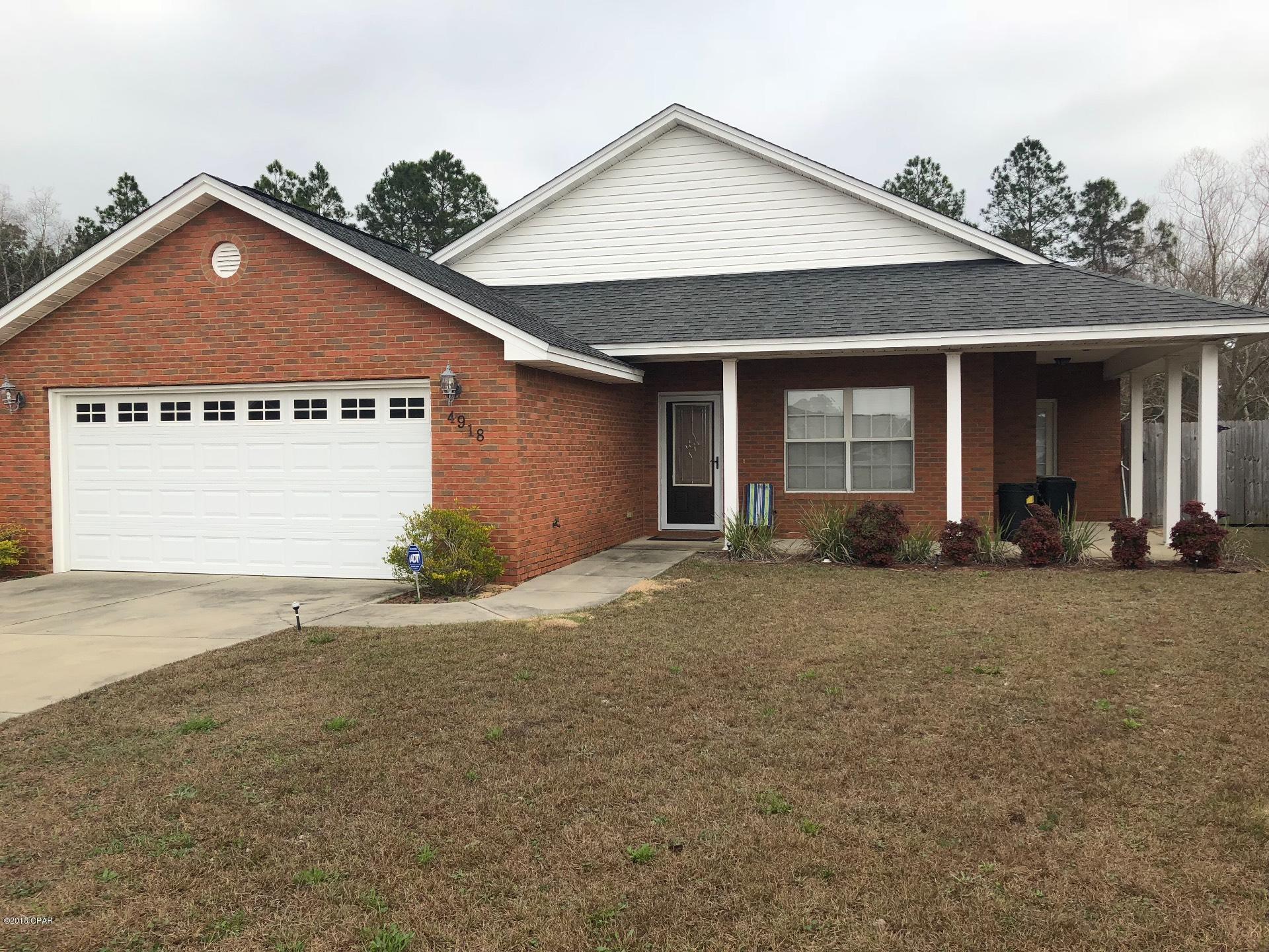 Beautiful brick home located in the Cherokee Heights neighborhood with great schools. This home features Three bedrooms and two bathrooms. Large master bedroom and massive master bath with corner tub and separate shower. Living room features a fireplace and tile floors are throughout the living areas. Laundry room has washer/dryer connections, with double car garage. Large privacy fenced backyard. Active duty military-discounted deposit-$800. 



All measurements are approximate.