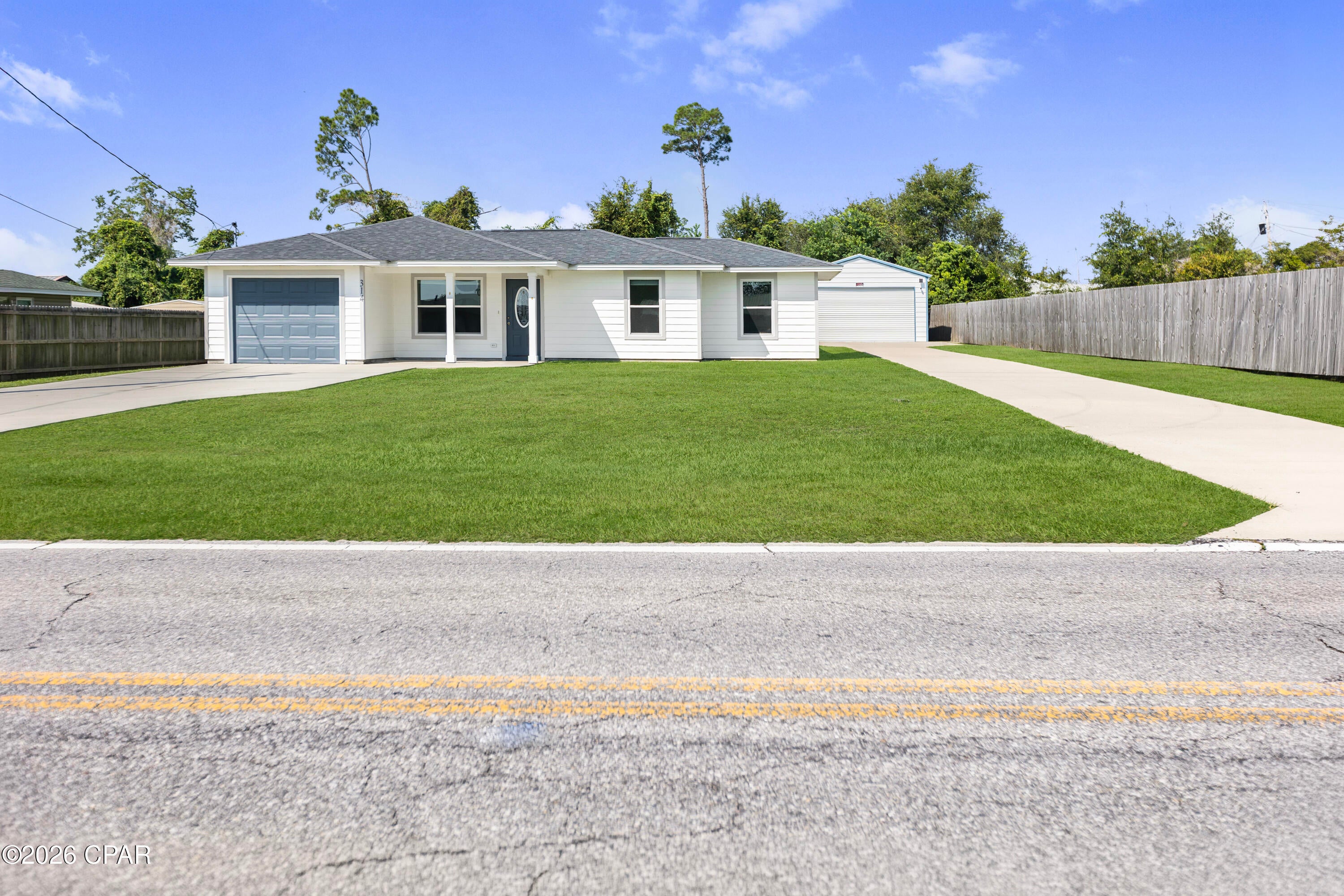 [No Recorded Subdiv] - Residential