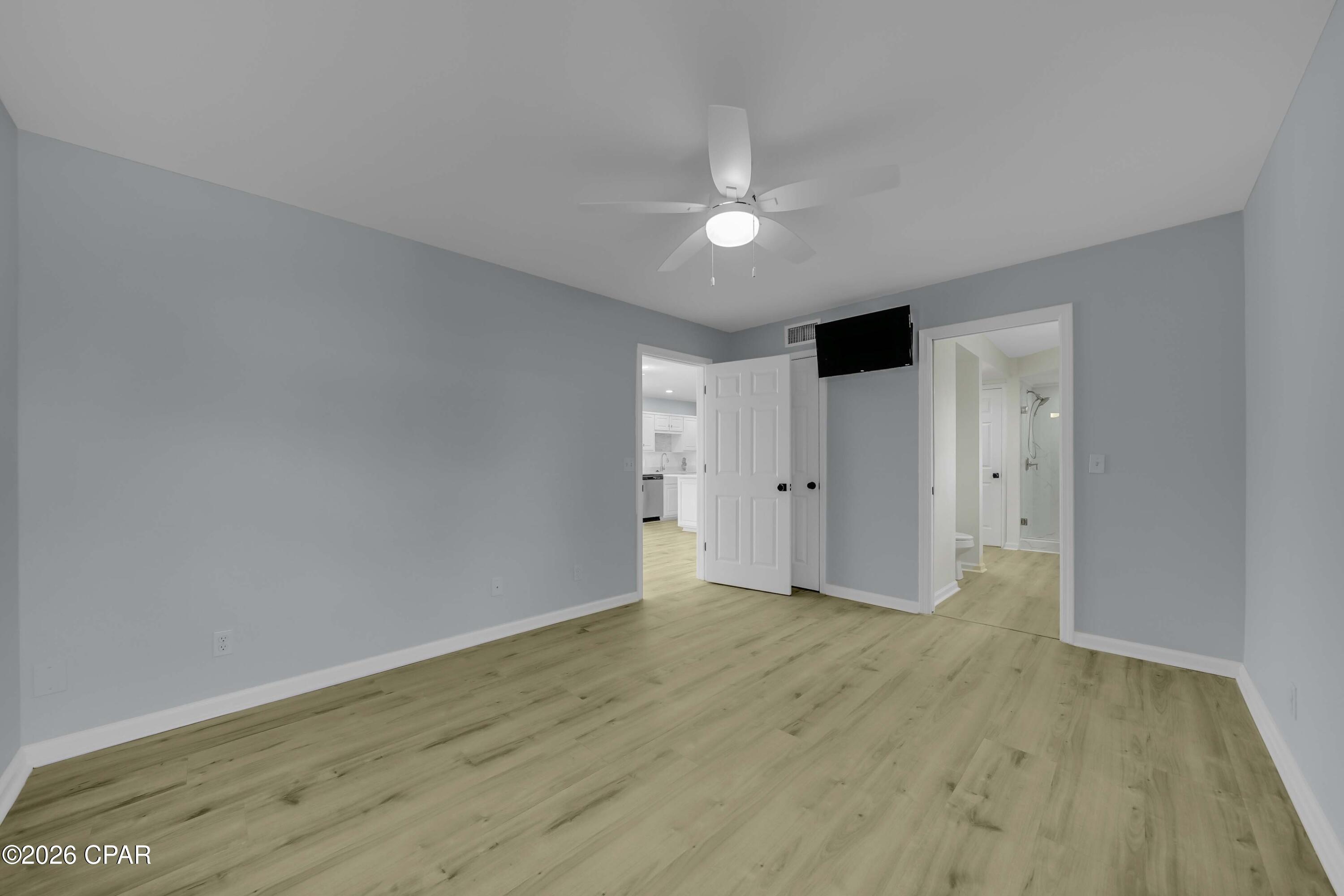Bay Point Harbour Villas - Residential
