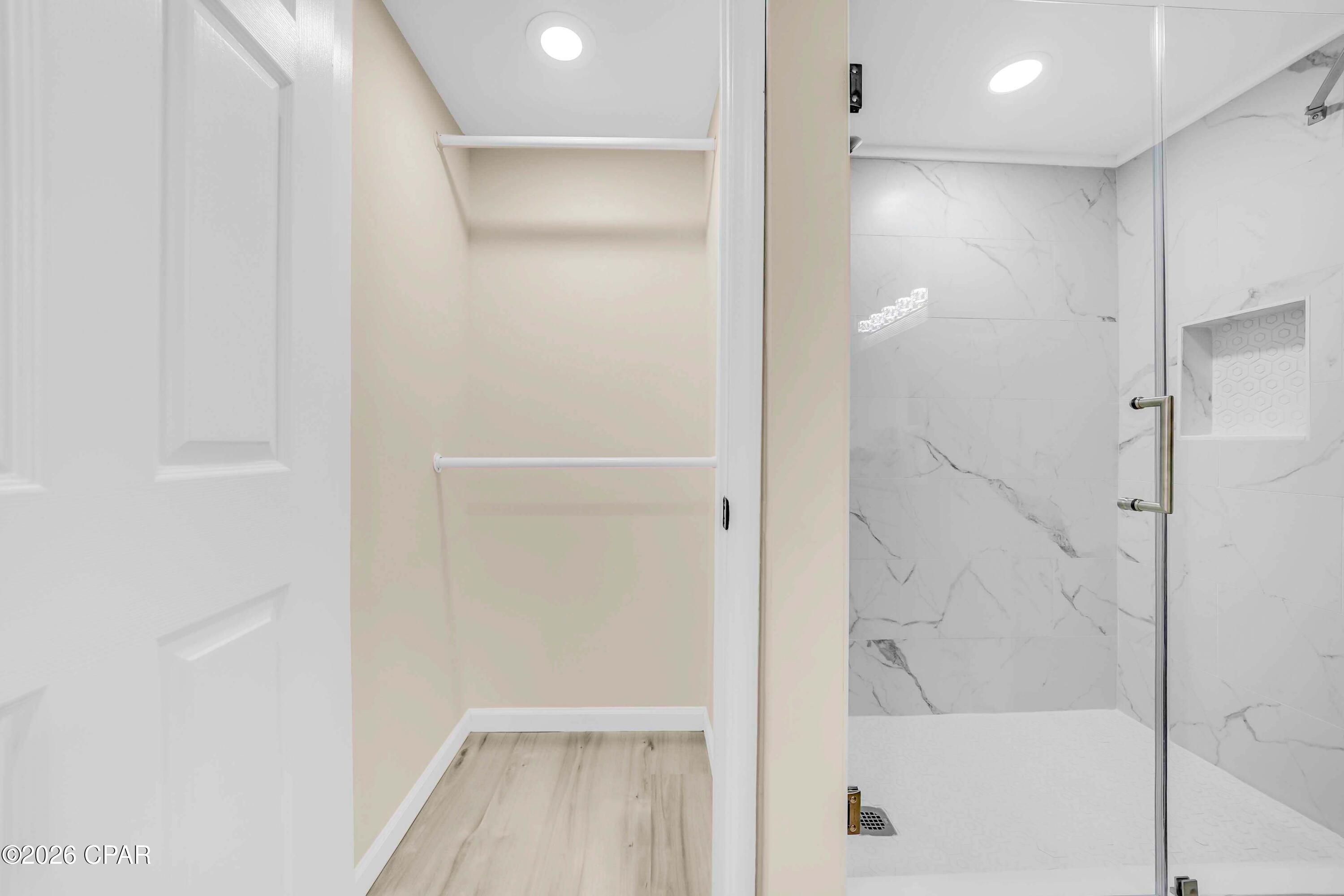 Bay Point Harbour Villas - Residential