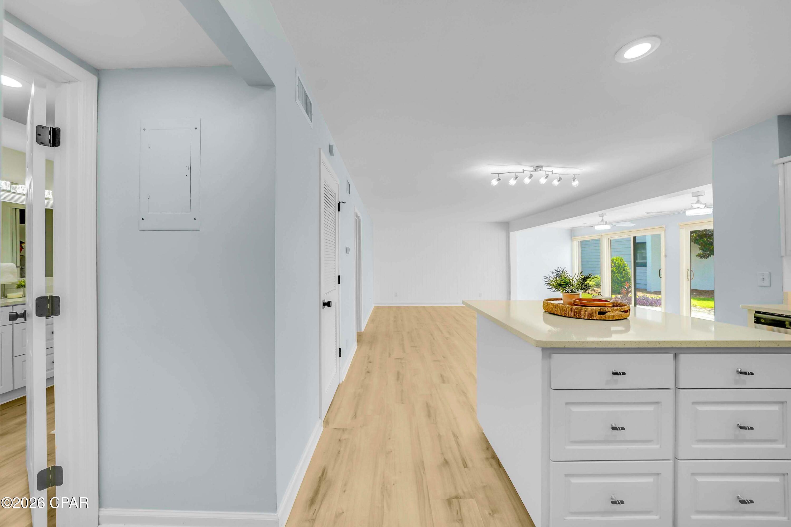 Bay Point Harbour Villas - Residential
