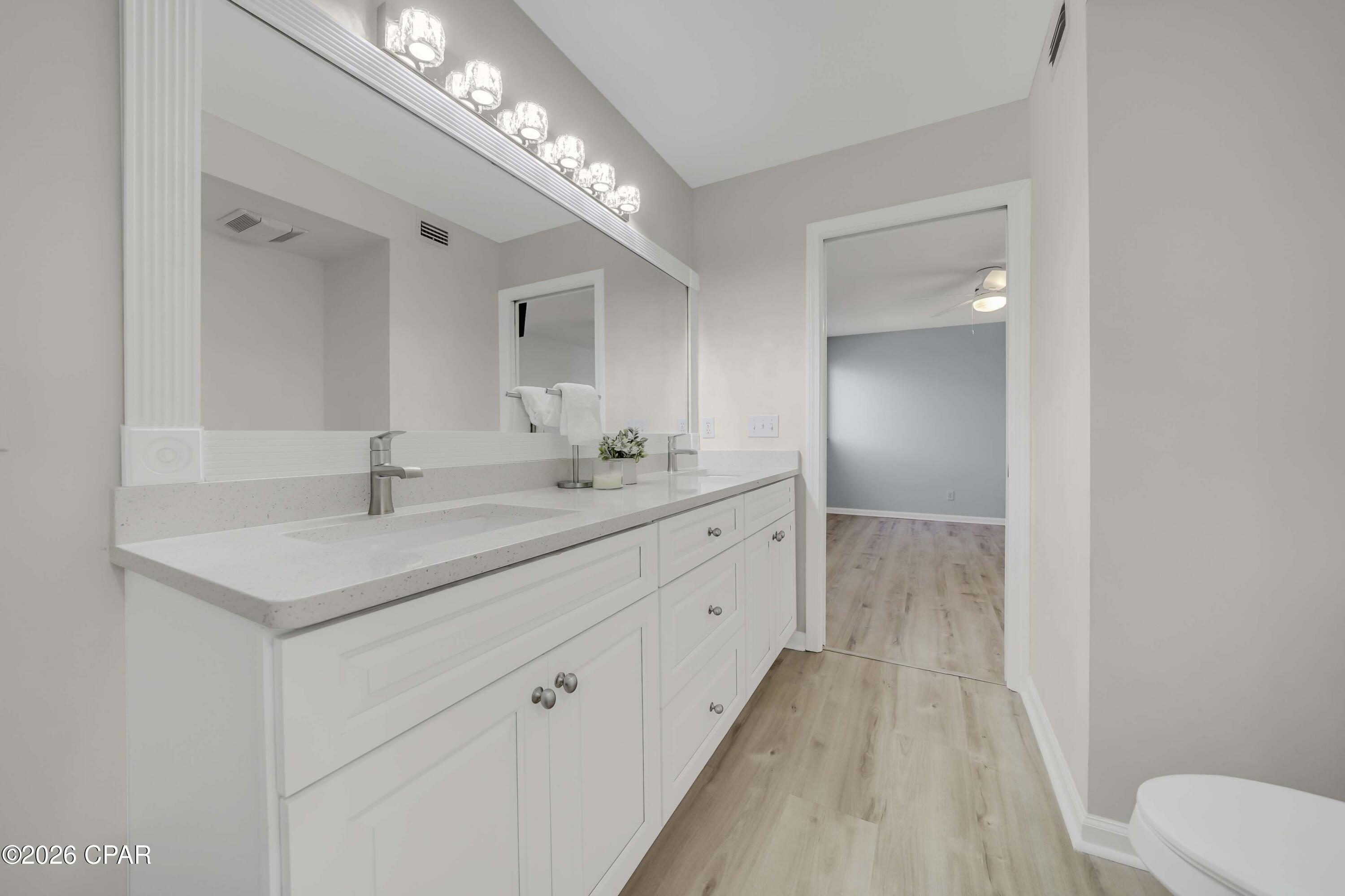 Bay Point Harbour Villas - Residential