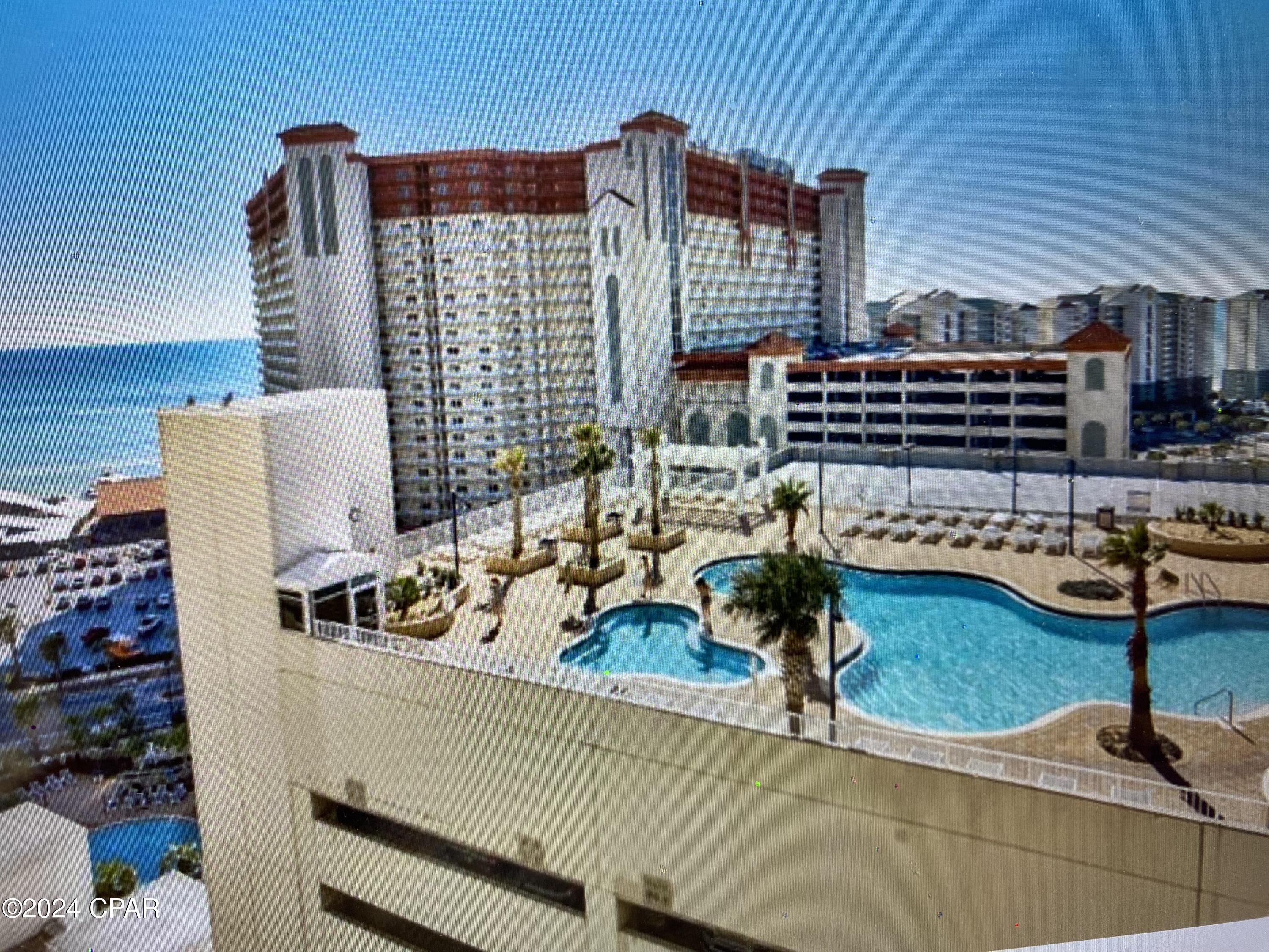 Laketown Wharf - Residential