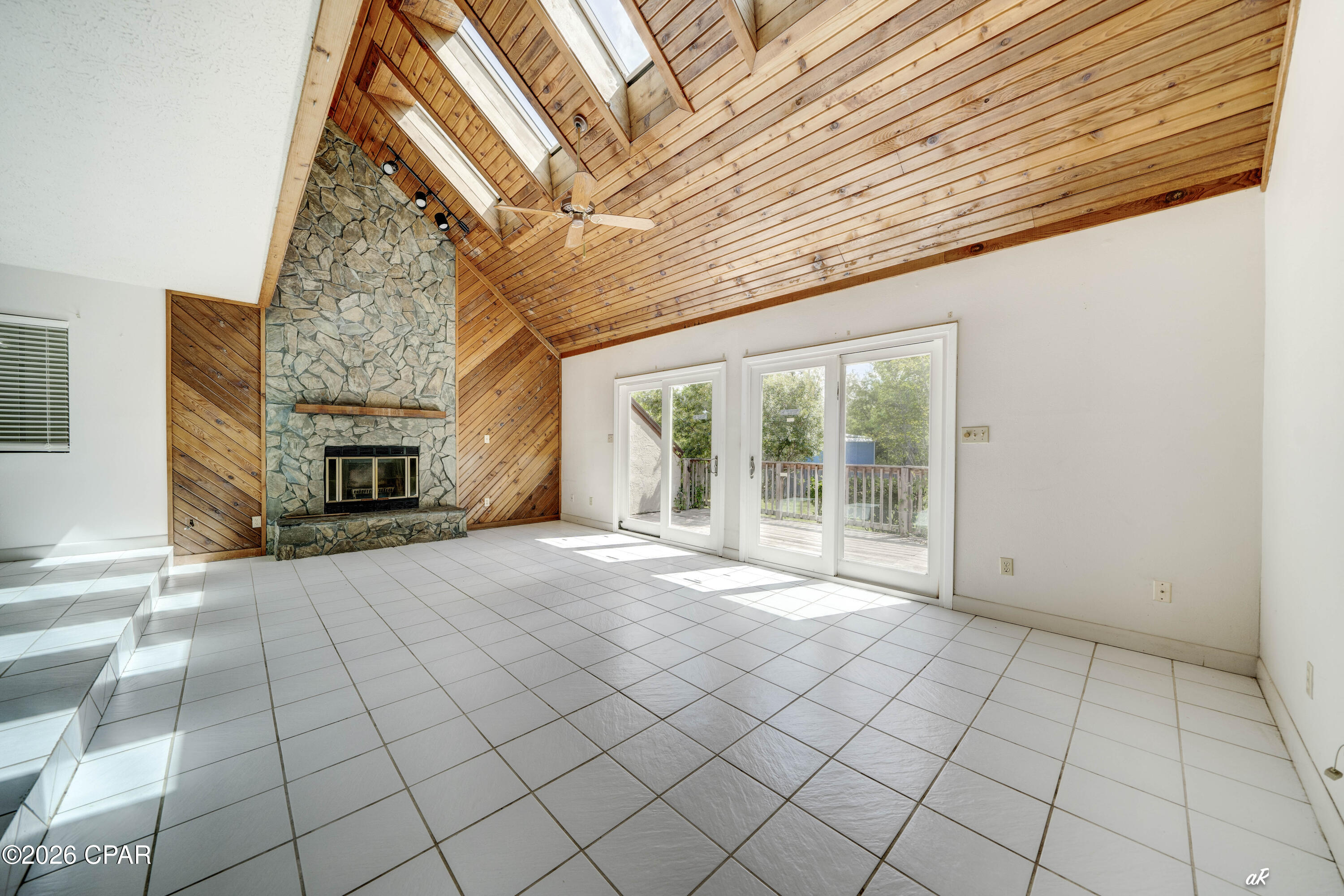 Brook Forest U-1 - Residential