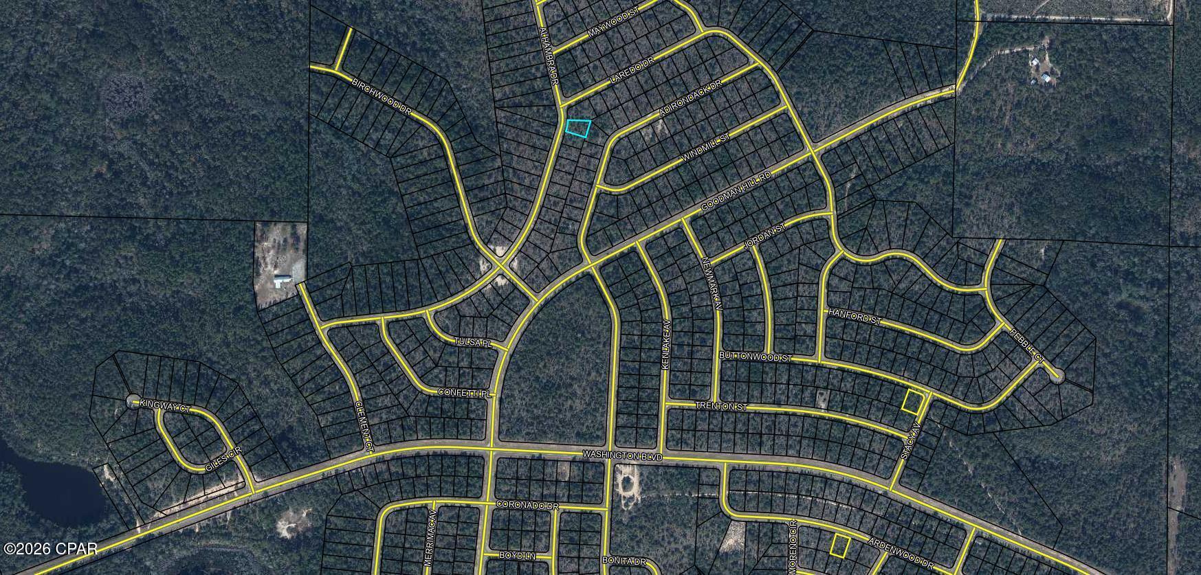Surveyed residential lot located in Sunny Hills, offering a peaceful setting for a future home.  Sunny Hills amenities include several fishing lakes, seasonal swimming at Boat Lake with its white sandy beach, and an 18-hole golf course. The seller also has eight additional surveyed lots listed in various areas of Sunny Hills and may consider a package deal. Buyer is responsible for the owner's title policy, documentary stamps on the deed, and the title company closing fee.