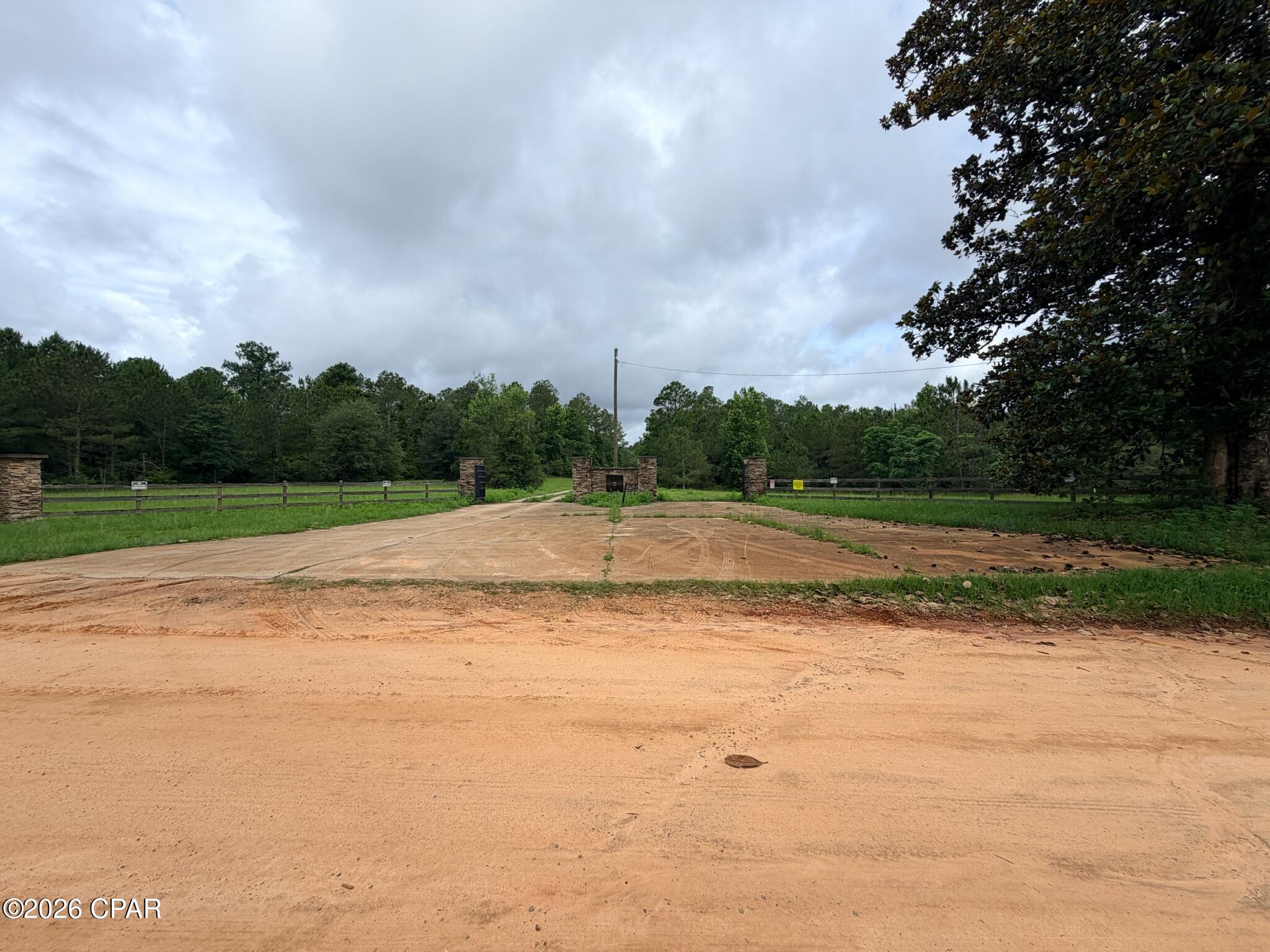 Reedy Creek - Land