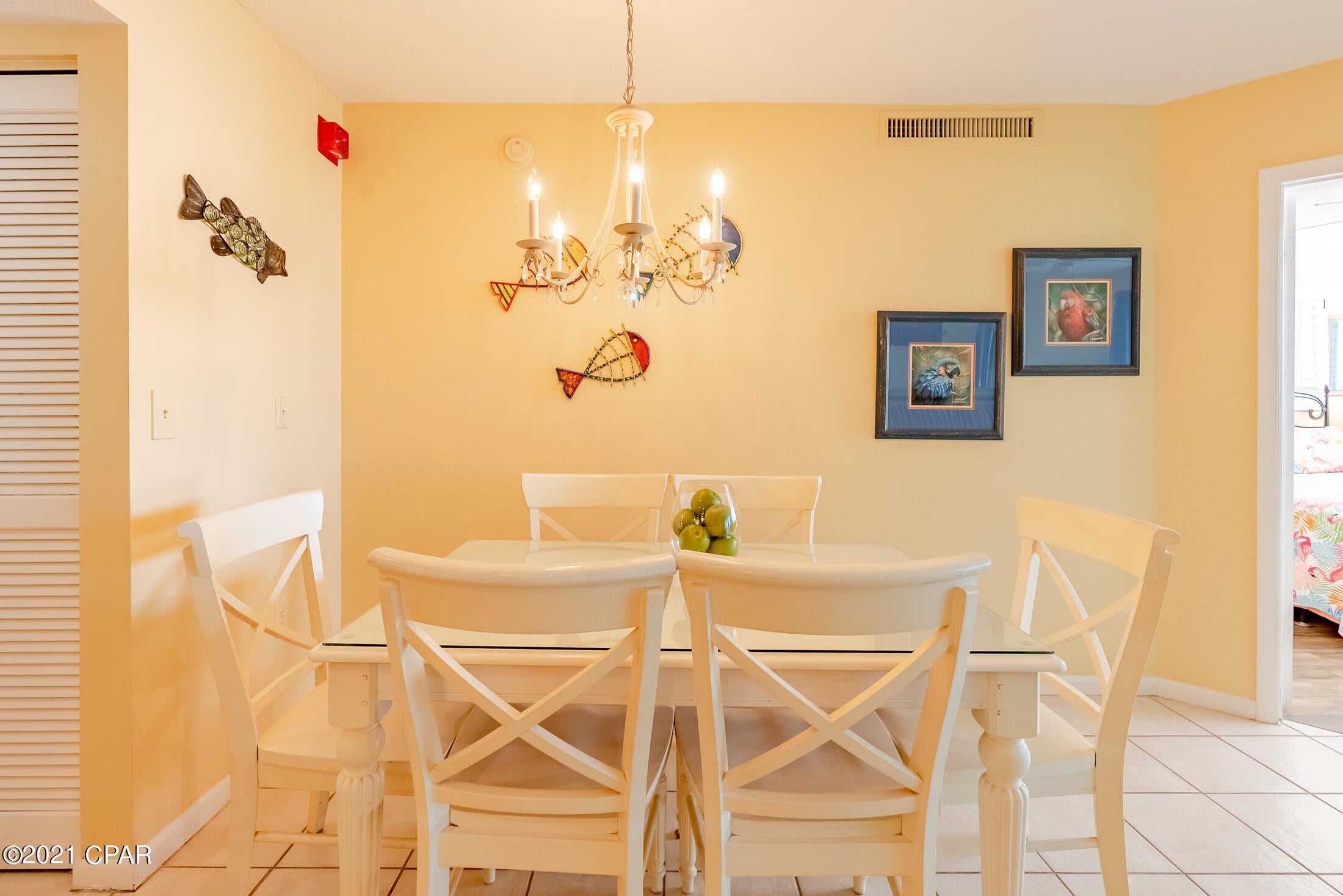 Summerhouse Condo. - Residential